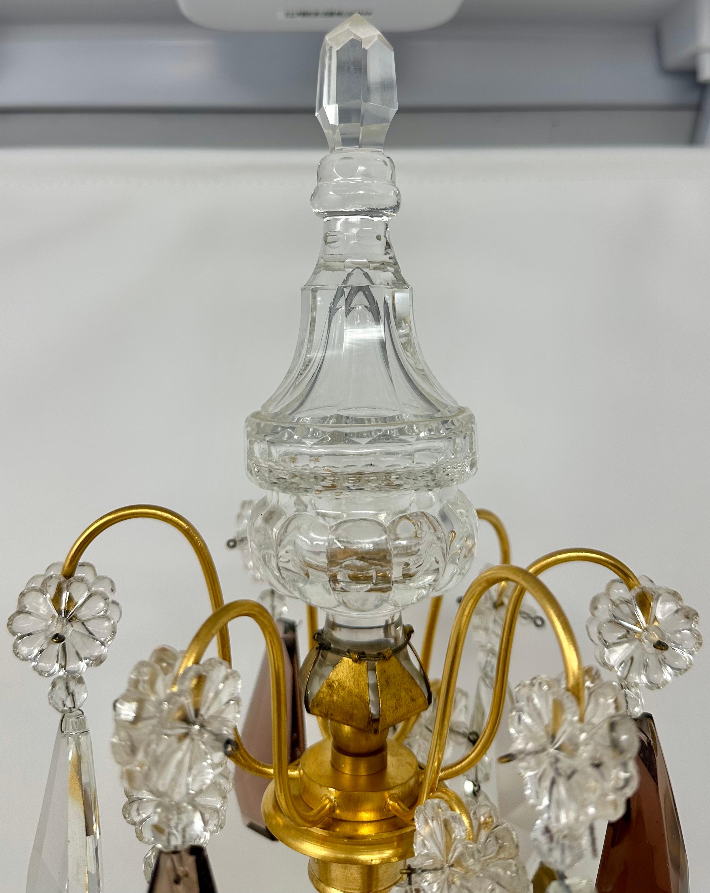 Français Paire de Girondoles françaises anciennes en cristal taillé et bronze d'or, vers 1890. en vente