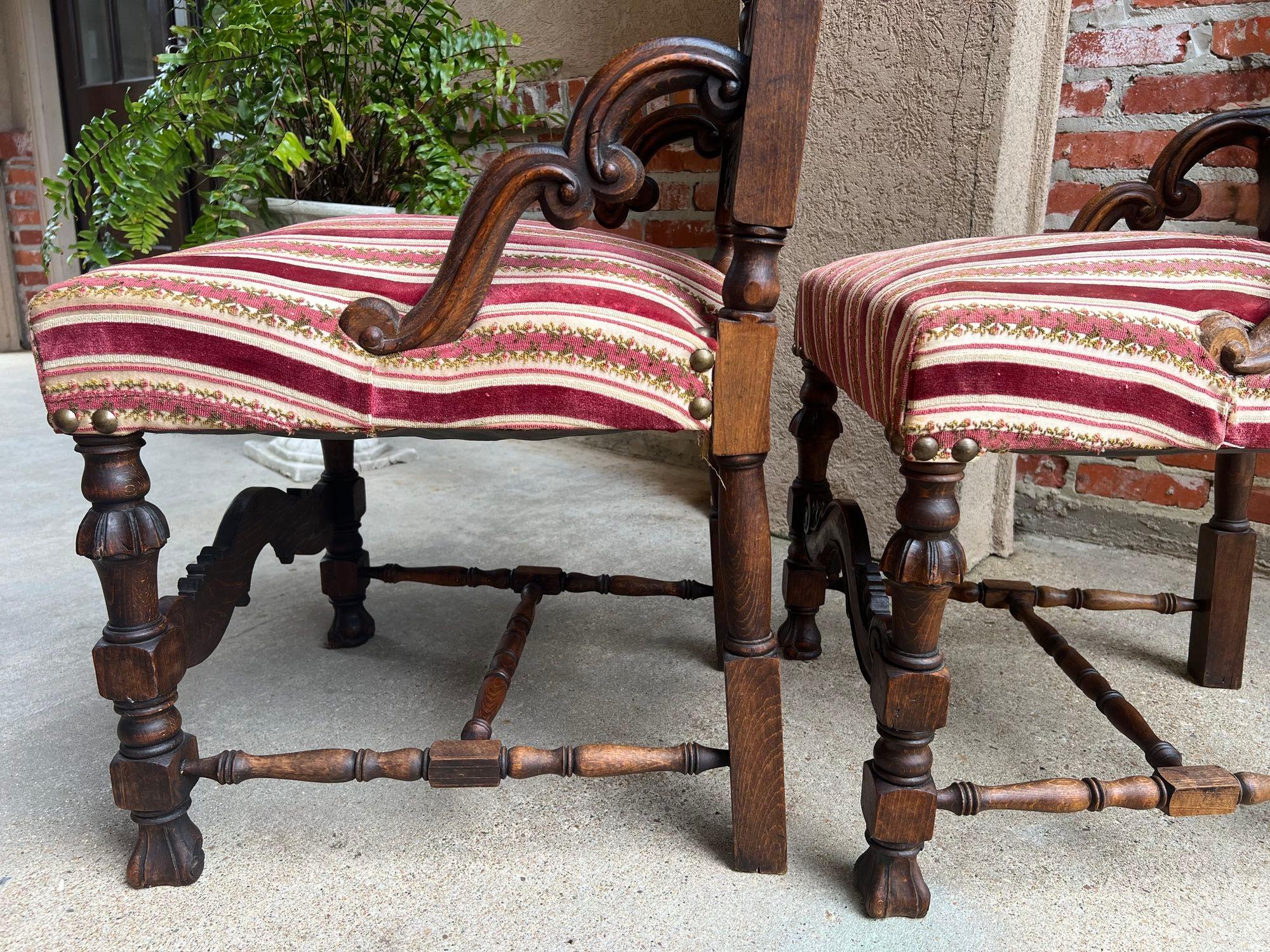 COPPIA Sedie da pranzo francesi antiche Rinascimento aperte intagliate Oak SET di 2 in vendita 10