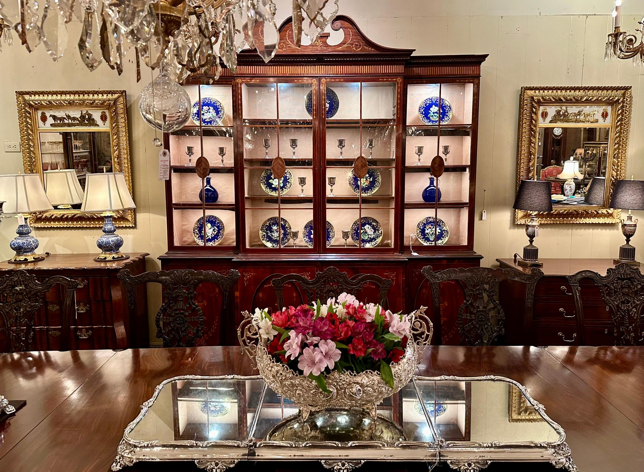 Pair Antique French Églomisé Mirrors in Fine Frames, Circa 1880-1890. For Sale 11