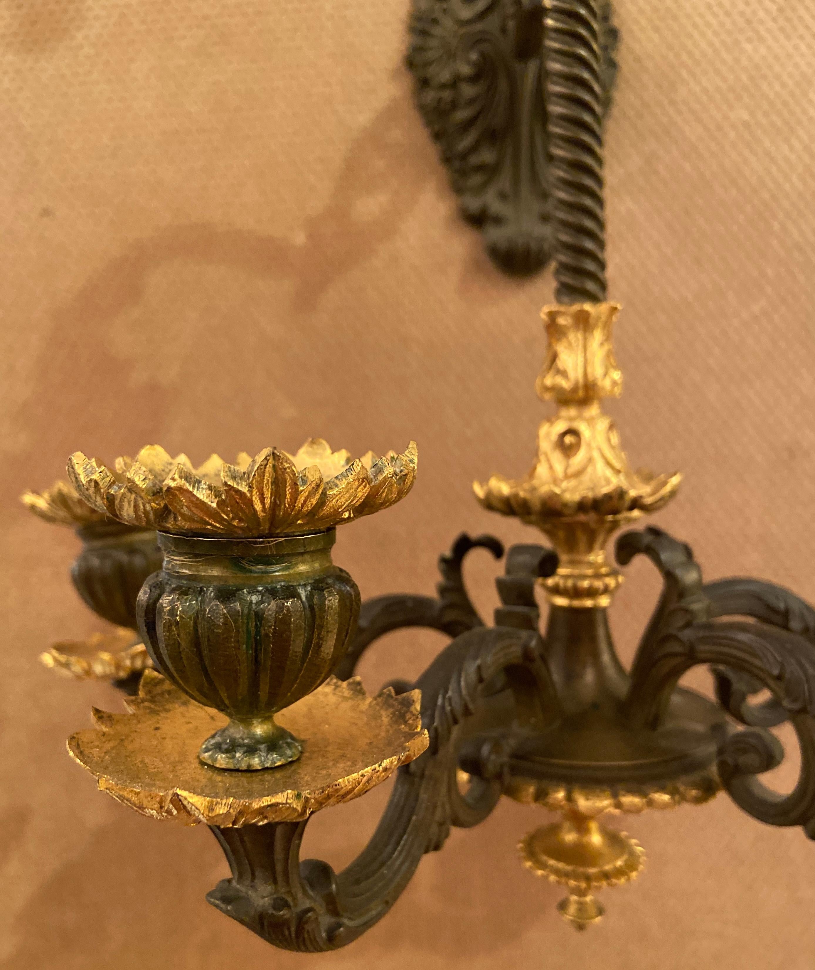 Pair Antique French Empire Gold Bronze & Patinated Bronze Wall Sconces, Ca 1880 In Good Condition In New Orleans, LA