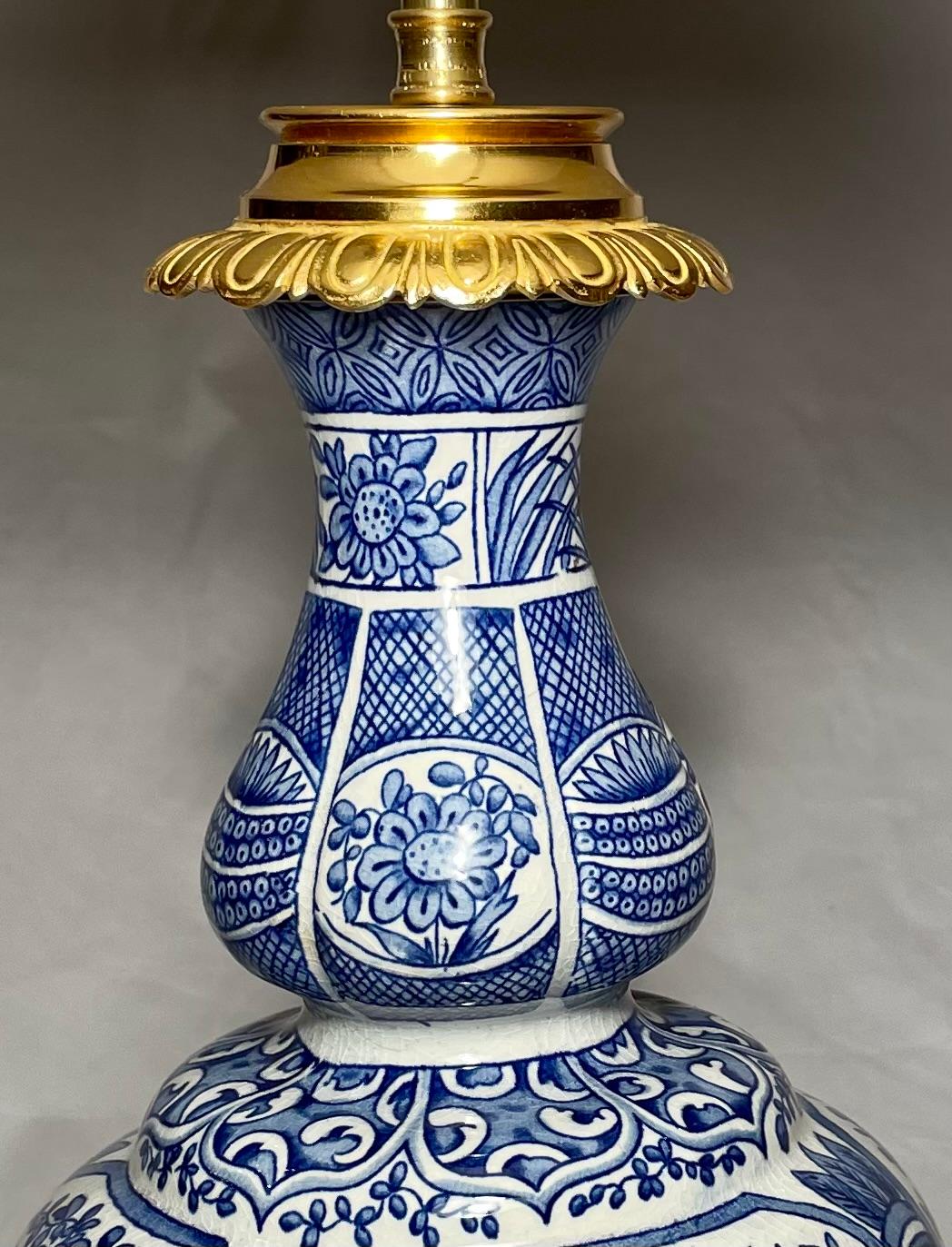 Pair Antique French Faience Lamps, circa 1900 In Good Condition For Sale In New Orleans, LA