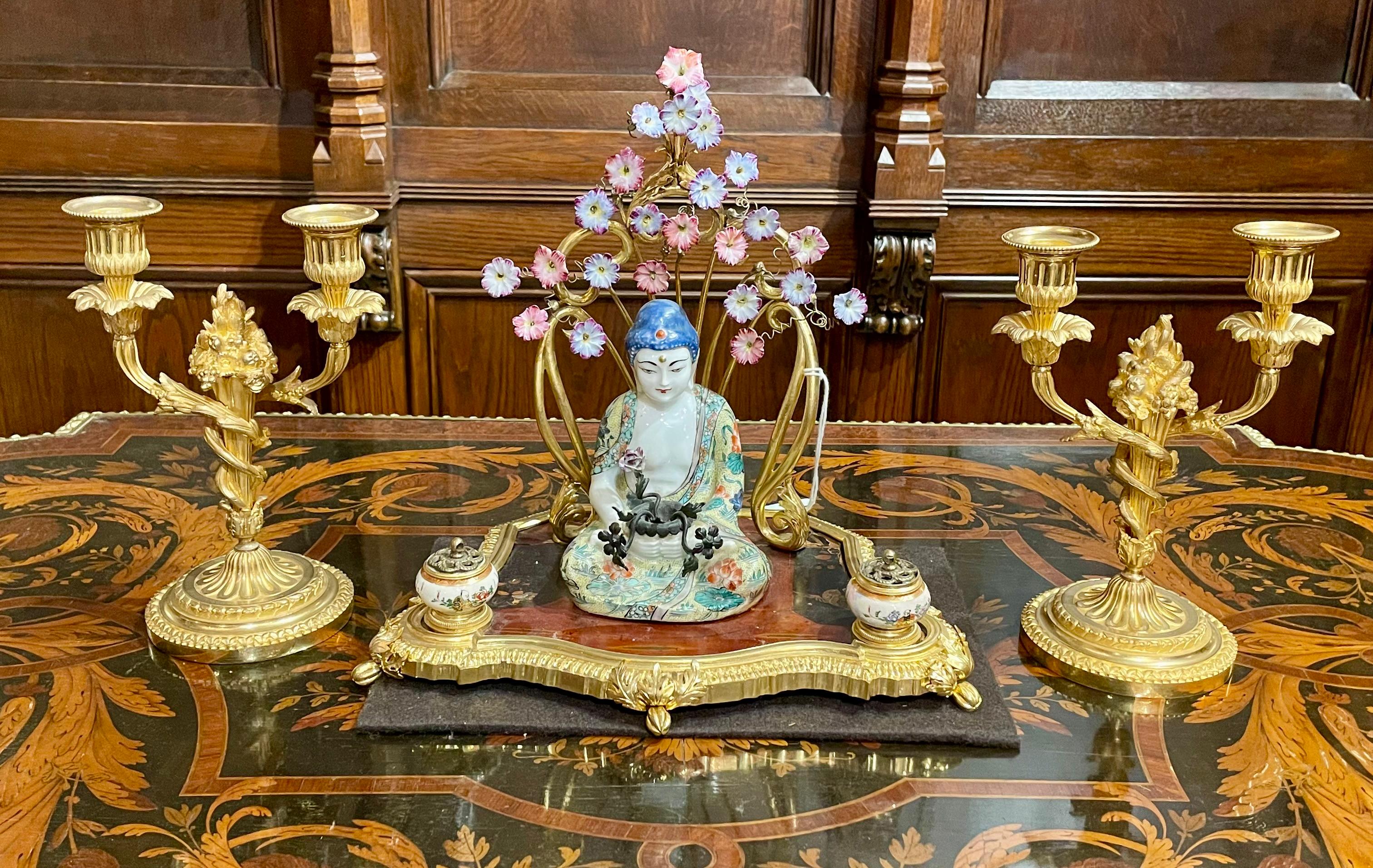 Coppia di candelabri francesi in bronzo dorato, 1860-1870 circa. in vendita 5