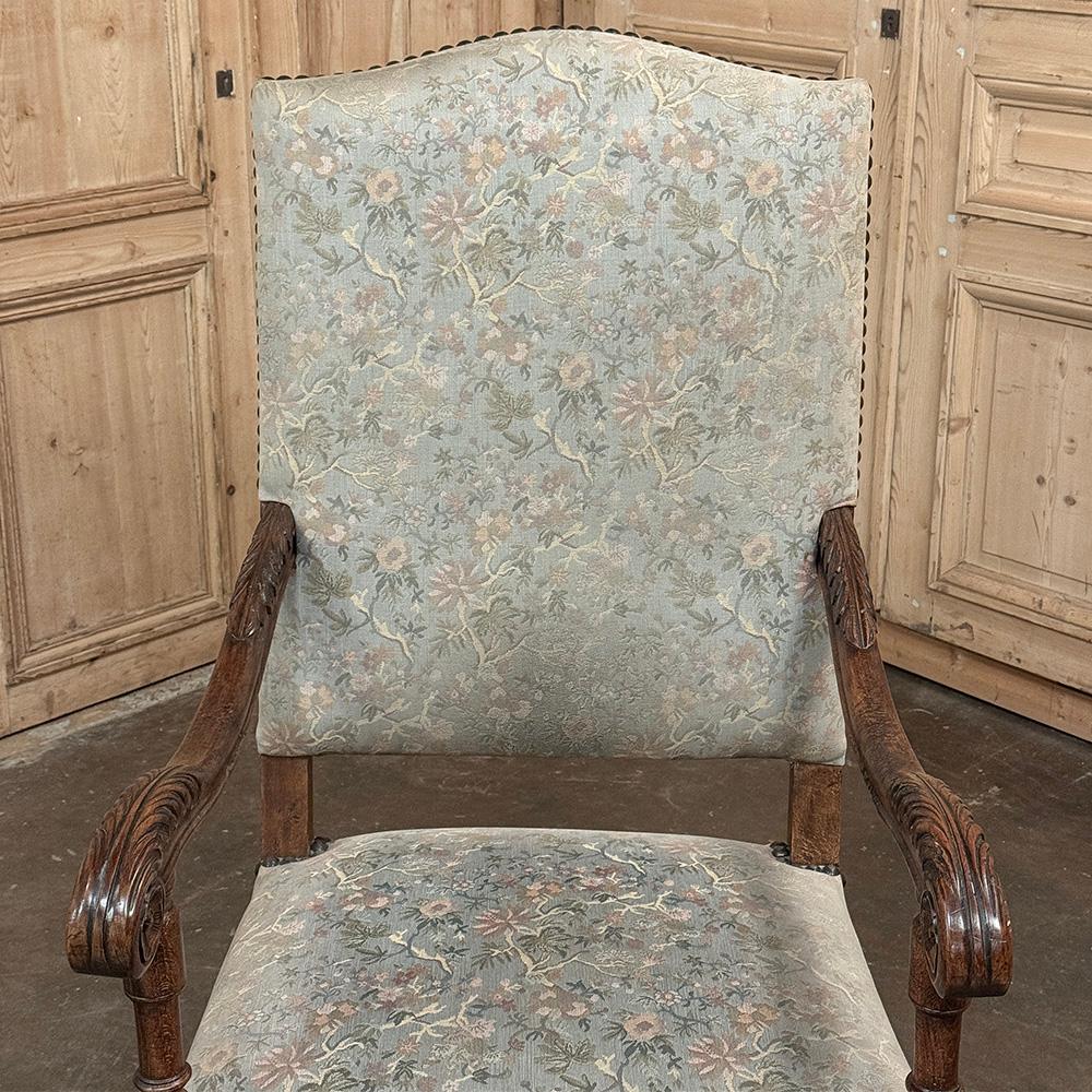 Pareja de Sillones Antiguos Franceses Luis XIV Tela en venta
