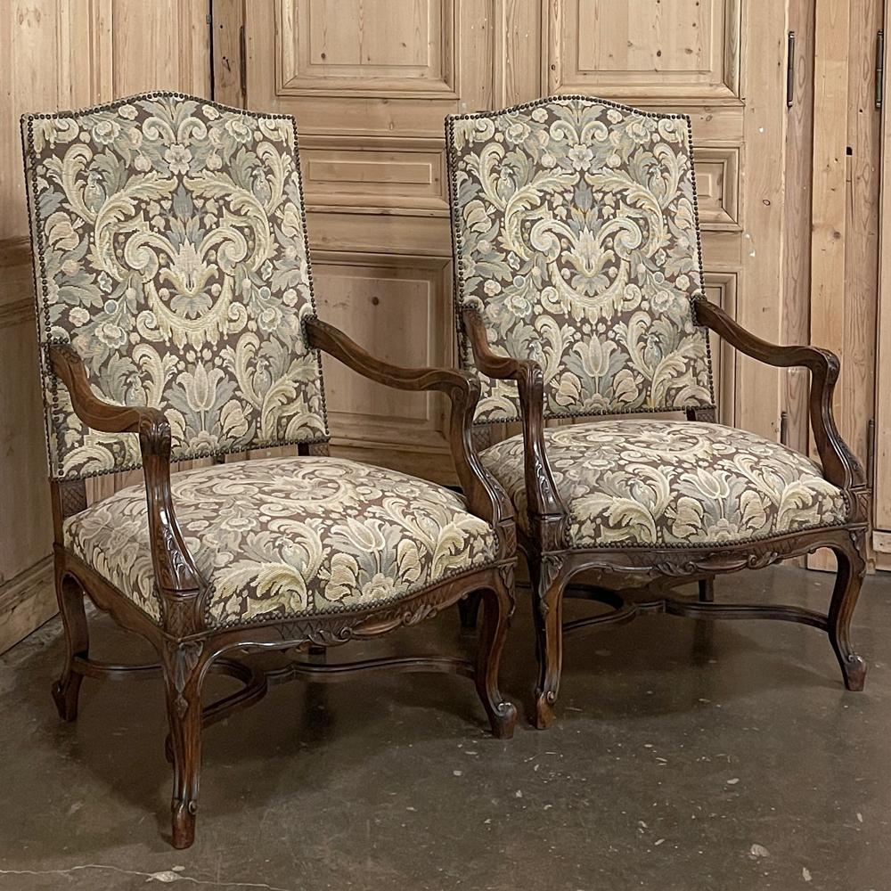 Pair Antique French Louis XV Armchairs with Tapestry Upholstery In Good Condition For Sale In Dallas, TX