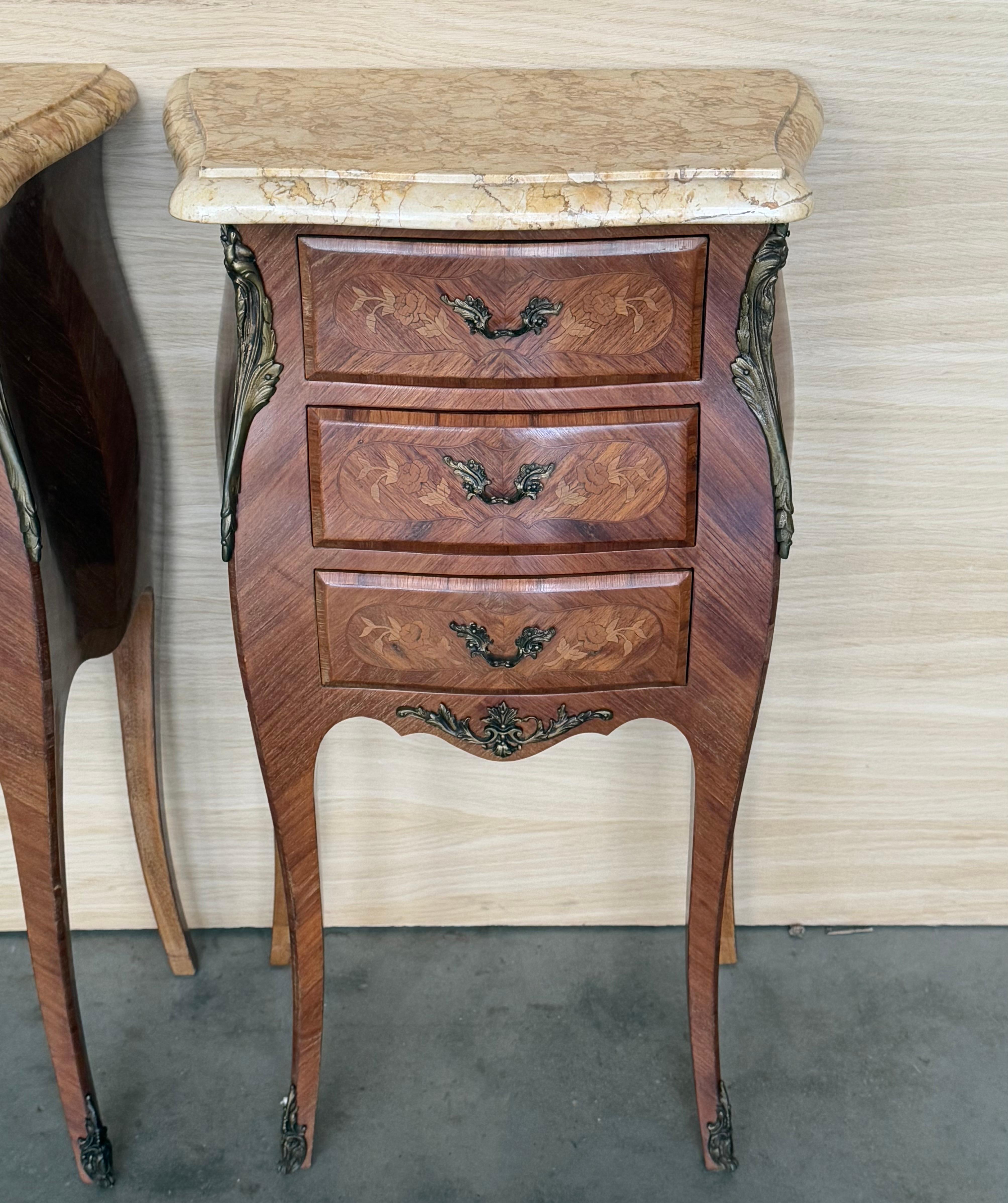 Pair Antique French Louis XV Marquetry Marble Top Nightstands In Good Condition For Sale In Miami, FL