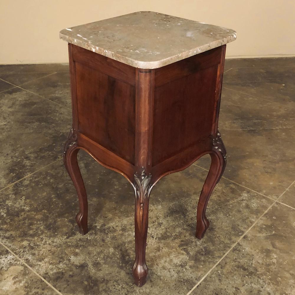Pair Antique French Louis XV Walnut Marble Top Nightstands For Sale 5