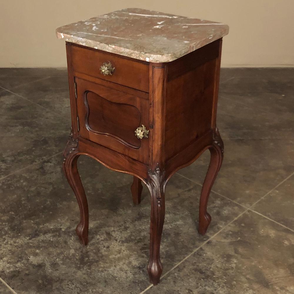Pair Antique French Louis XV Walnut Marble Top Nightstands In Good Condition For Sale In Dallas, TX