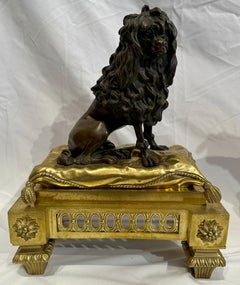 Paire de chenets français anciens Louis XVI en or et bronze patiné, datant d'environ 1870