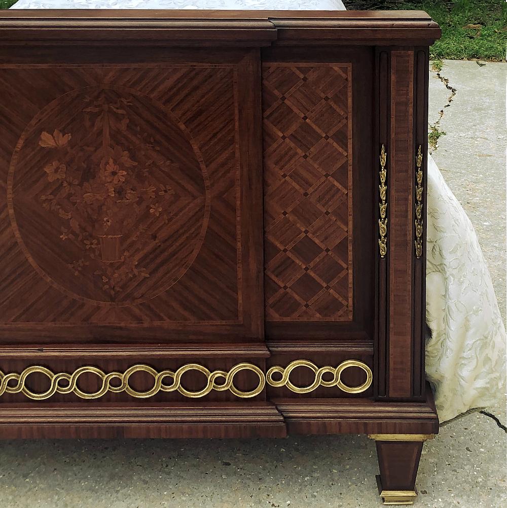 Pair of Antique French Louis XVI Mahogany Marquetry Twin Beds with Bronze Ormolu For Sale 4