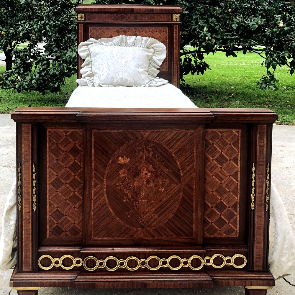 Pair of Antique French Louis XVI Mahogany Marquetry Twin Beds with Bronze Ormolu For Sale 6