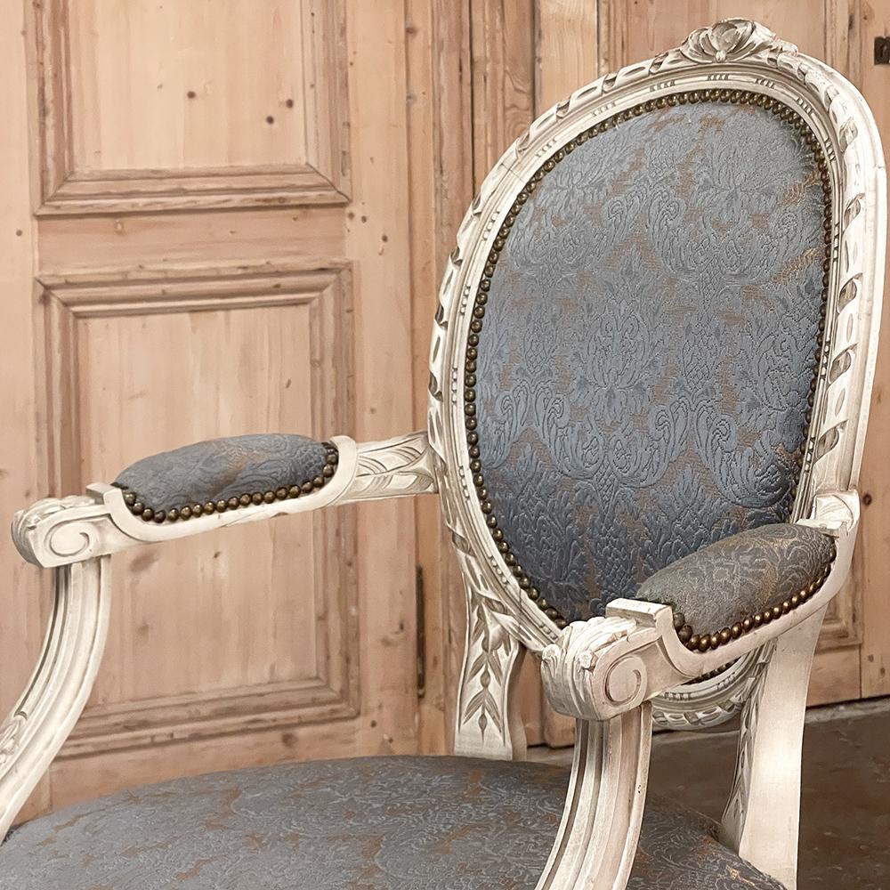 Pair Antique French Louis XVI Painted Armchairs, Fauteuils For Sale 1