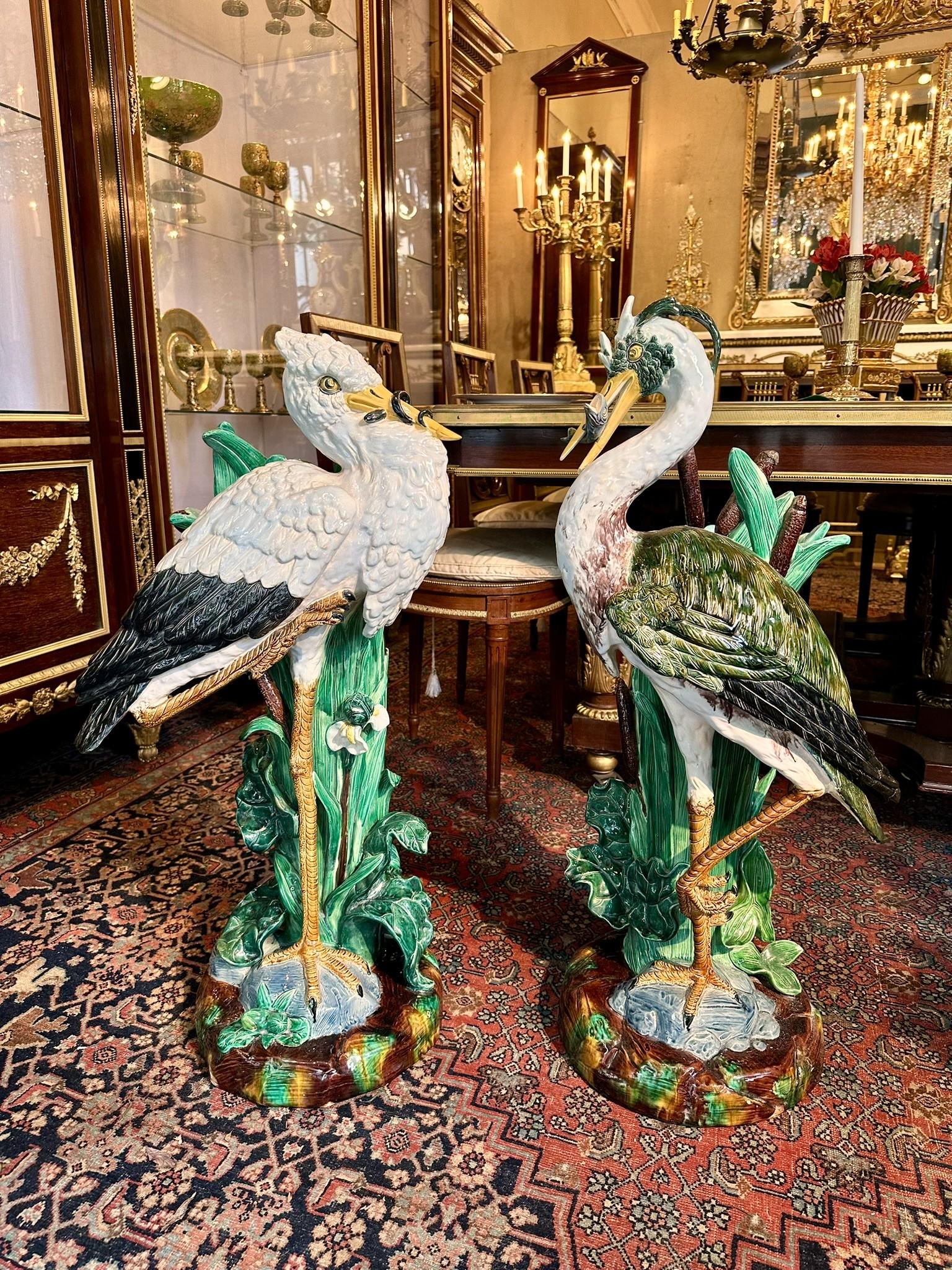 Par de Paragüeros Figurados de Pájaro de Mayólica Antique French, Circa 1890. en venta 7