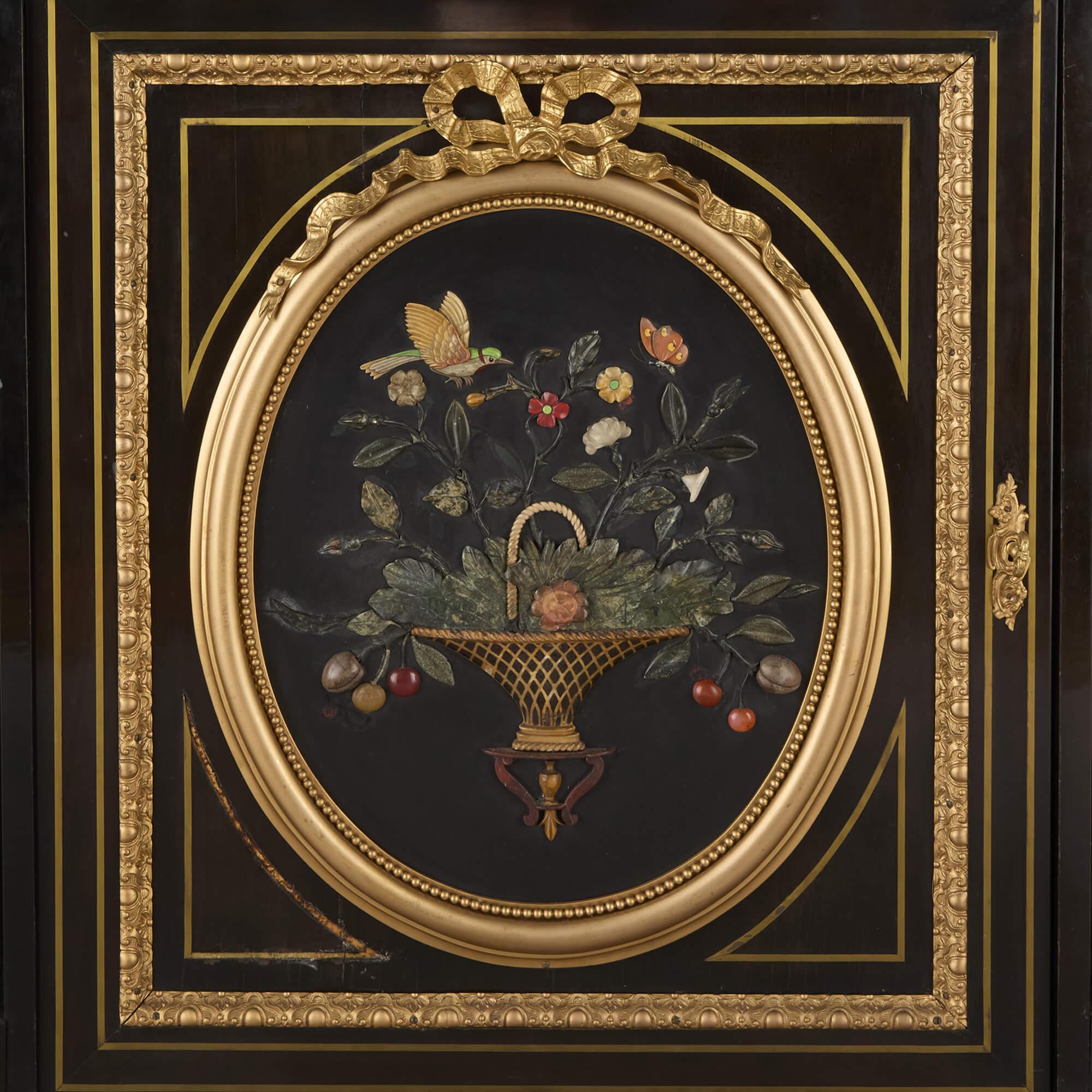 Paar Antique French Napoleon III Marmor Pietra Dura Ebonised Wood Ormolu Kabinett im Zustand „Gut“ im Angebot in London, GB