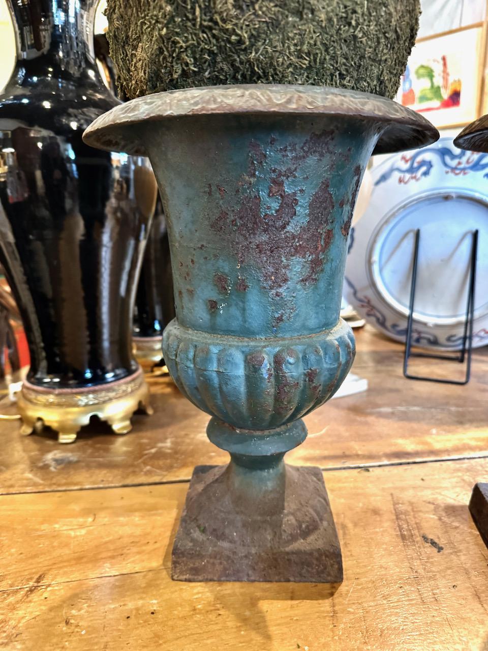 19th Century Pair Antique French Neoclassical Cast Iron Urns For Sale