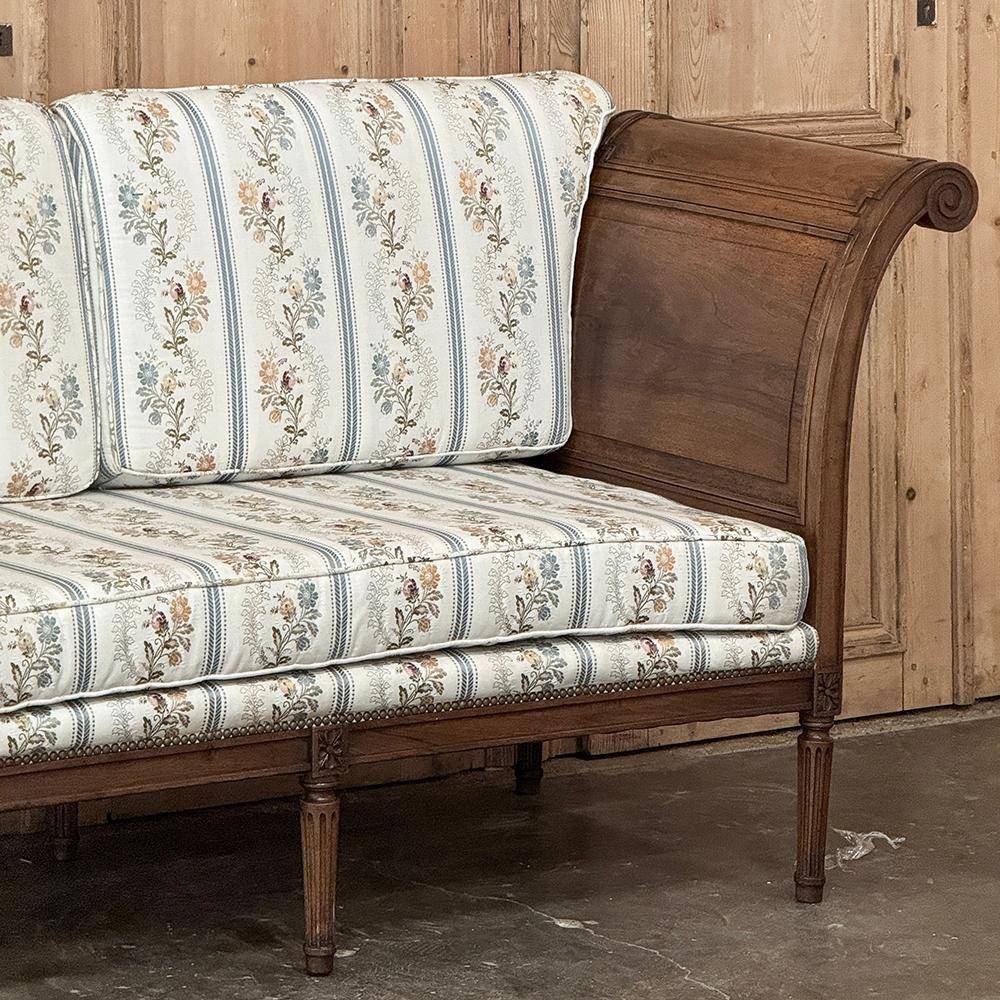 Par de Camas de Día Neoclásicas Antique French ~ Chaise Lounges en venta 3
