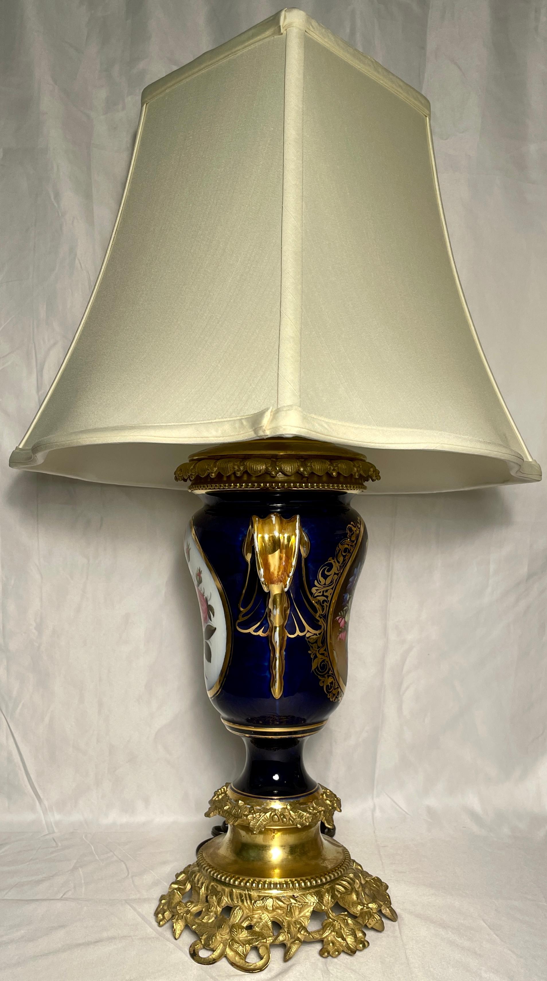 Pair Antique French Old Paris Porcelain Cobalt Blue & Gold Lamps, Circa 1880 In Good Condition For Sale In New Orleans, LA