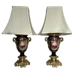 Par de Lámparas Antiguas Francesas de Porcelana Old Paris Azul Cobalto y Oro, Circa 1880