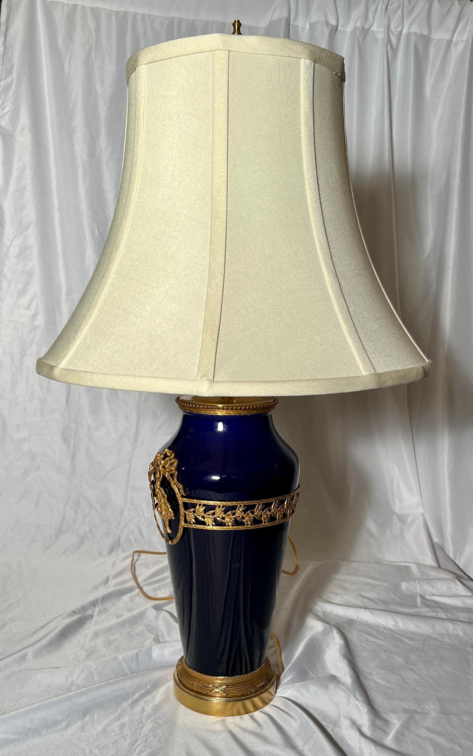 Pair Antique French Ormolu and Cobalt Blue Enameled Porcelain Lamps, Circa 1890  In Good Condition For Sale In New Orleans, LA