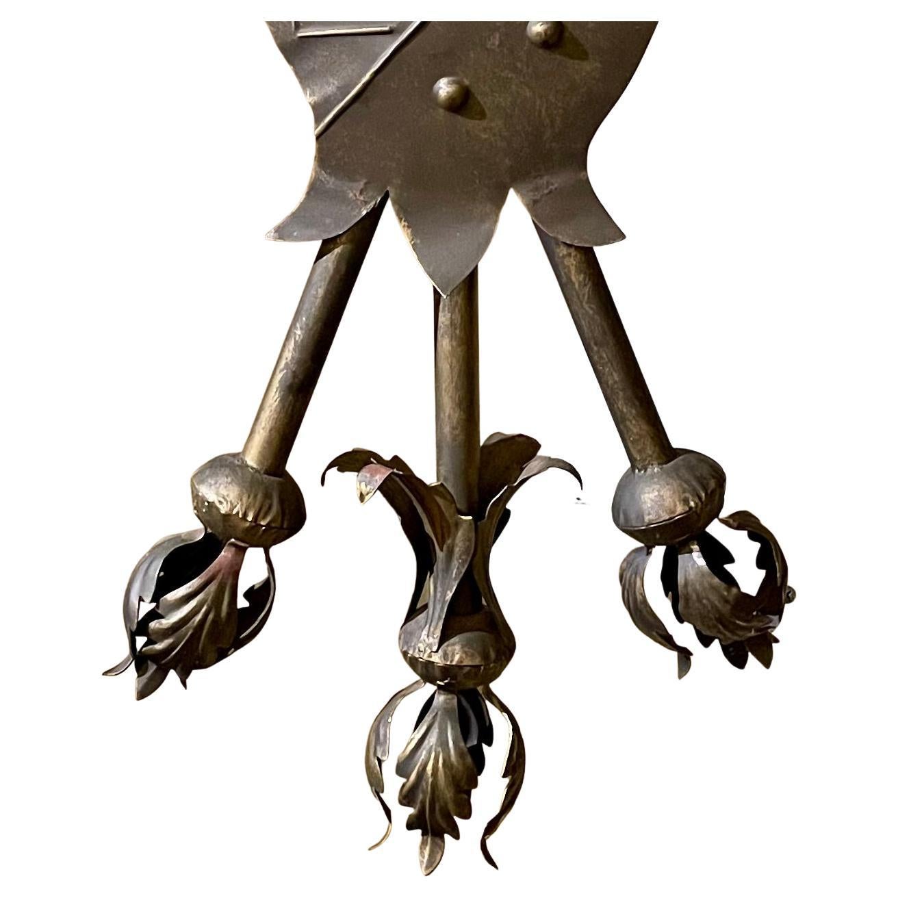 XX secolo Coppia di antiche lampade rinascimentali francesi, CIRCA 1900. in vendita