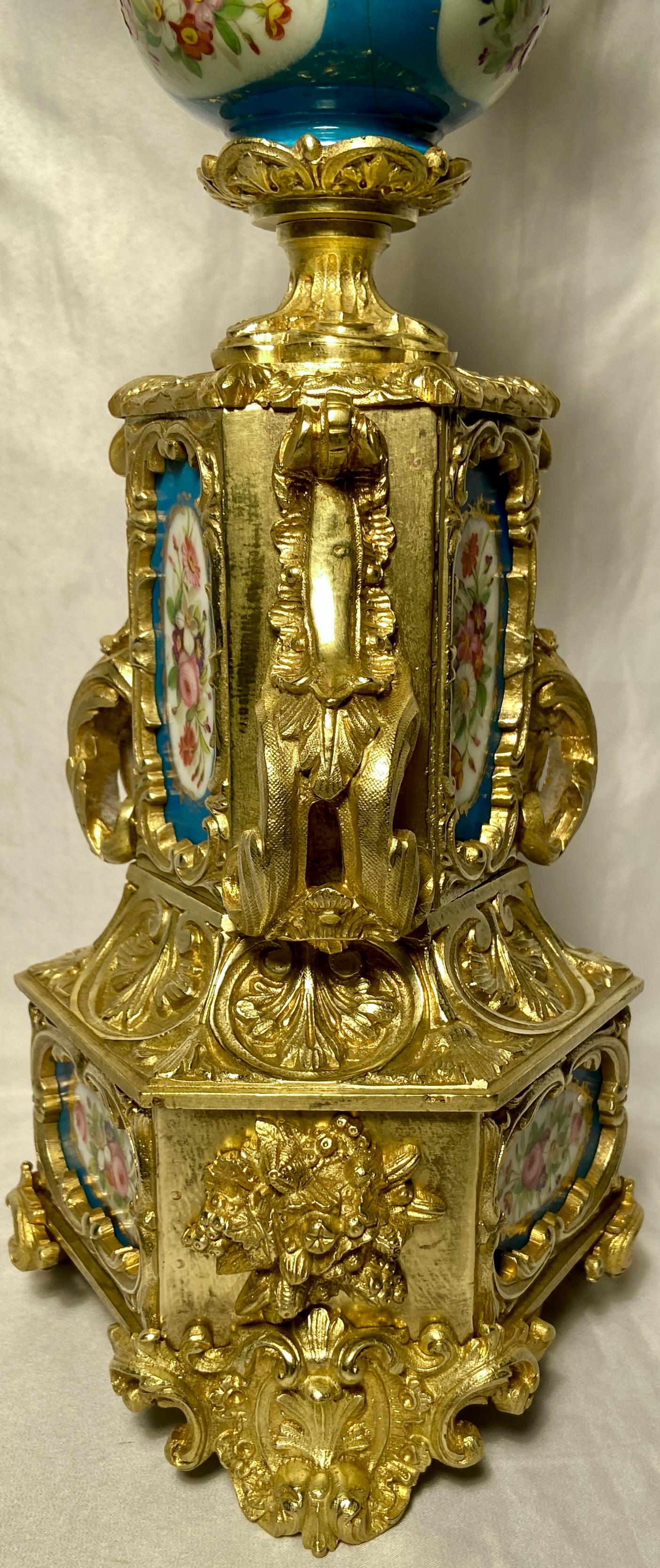 Pair Antique French Sèvres Blue Porcelain & Gold Bronze Candelabra, Ca 1885-1895 For Sale 2