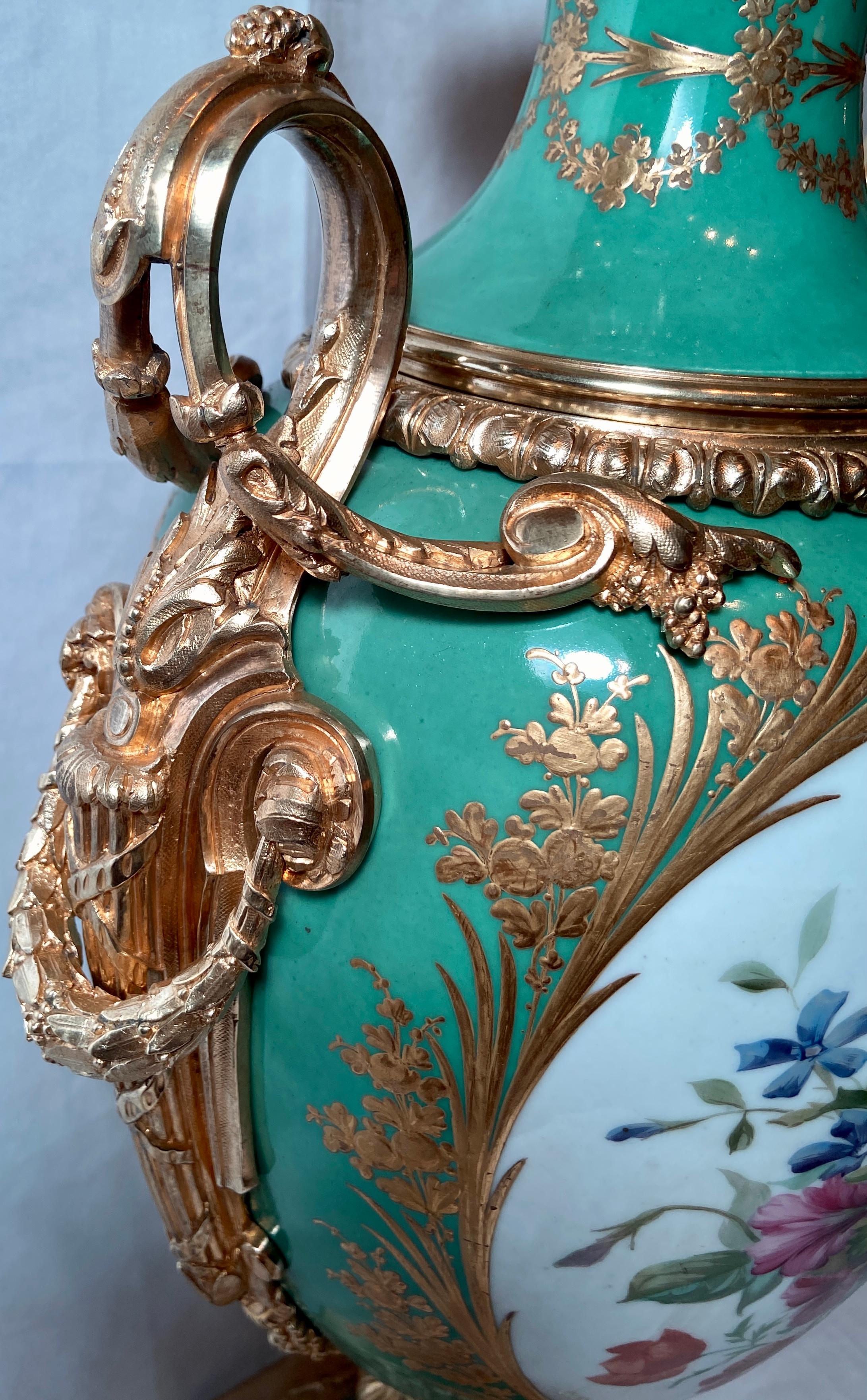 Pair Antique French Sèvres Green Porcelain & Bronze D' Ore Urns, circa 1880 For Sale 3