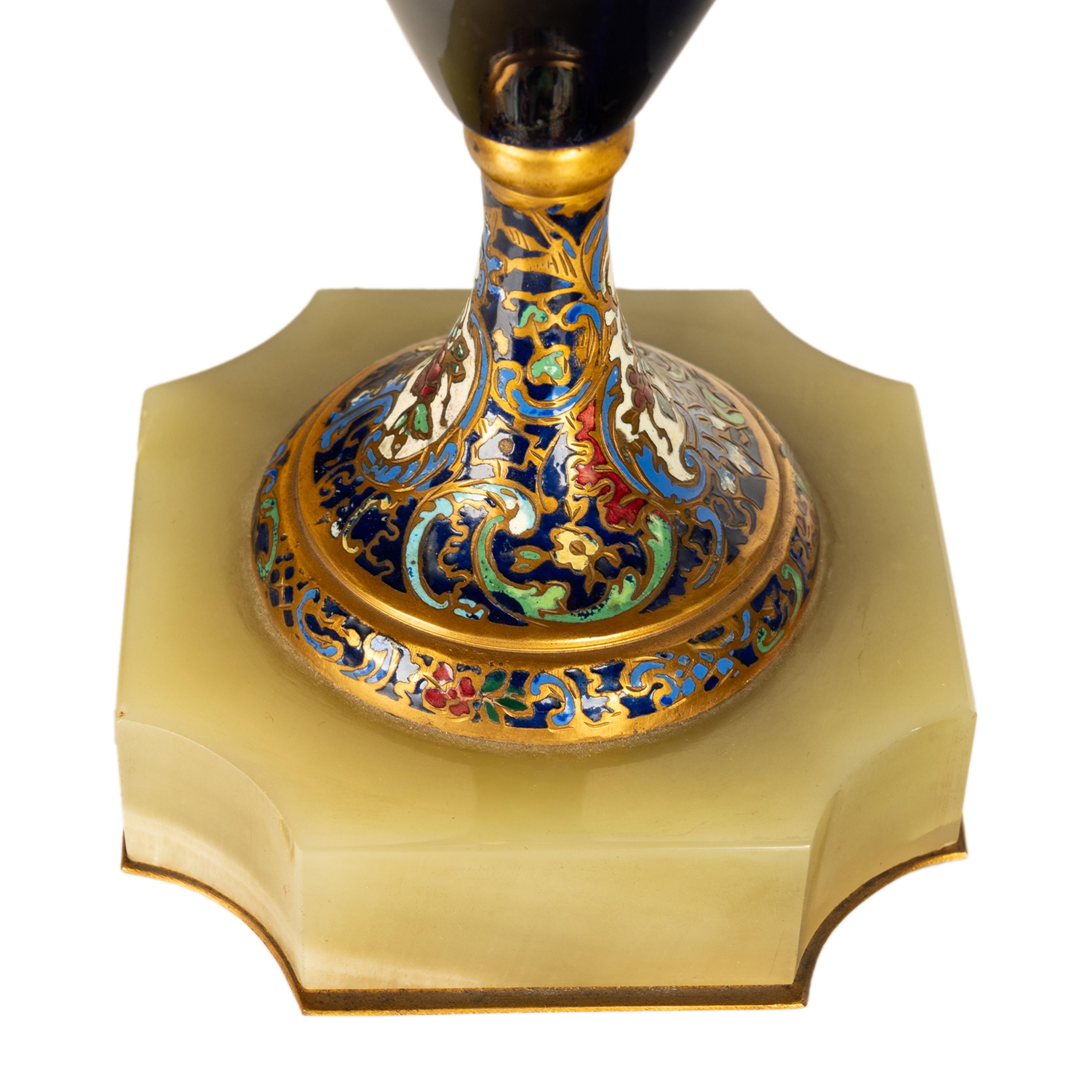 Coppia Antique French Sèvres Porcelain Champleve Ormolu Ewers Signed Rochette 1890 in vendita 3