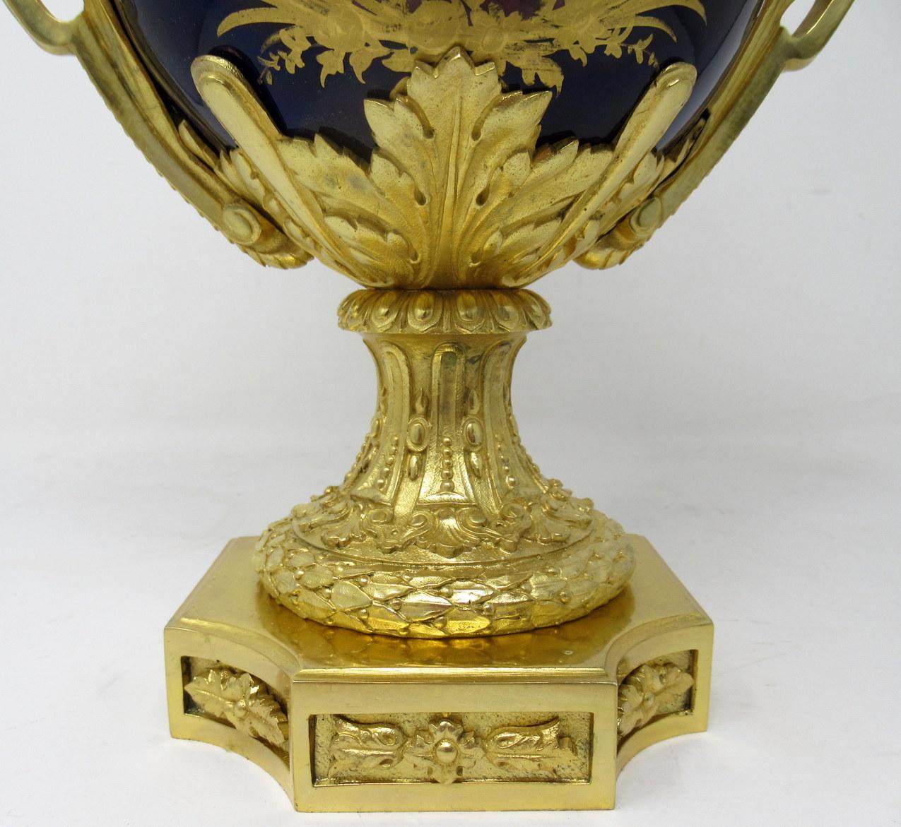 Pair Antique French Sèvres Porcelain Ormolu Gilt Bronze Dore Table Urn Lamps  5
