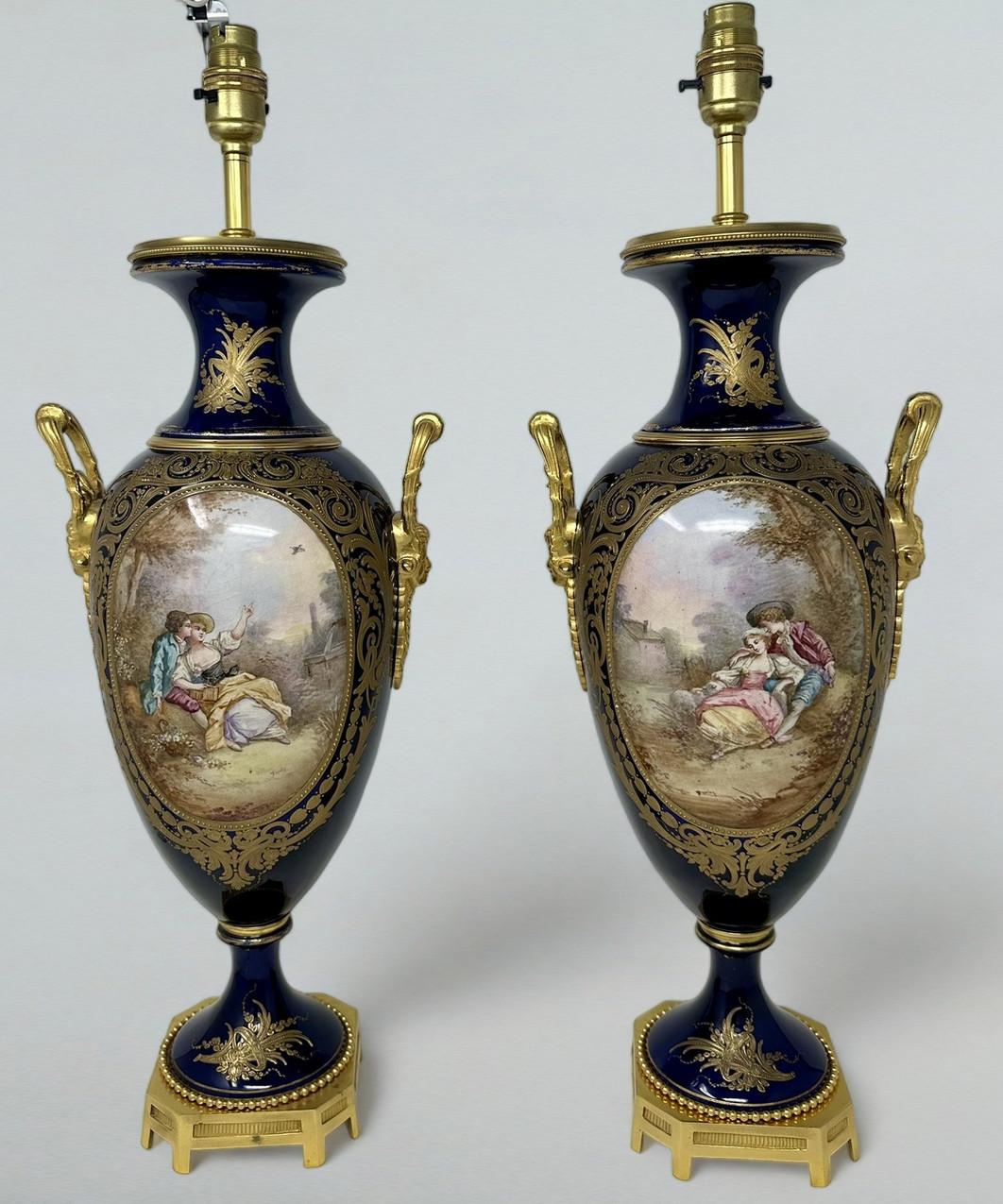 Late Victorian Pair Antique French Sèvres Porcelain Ormolu Gilt Bronze Dore Table Urn Lamps  For Sale