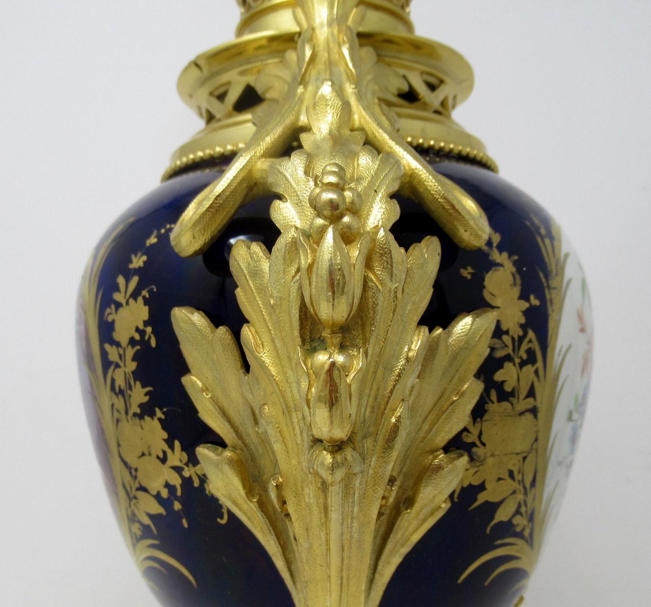 Pair Antique French Sèvres Porcelain Ormolu Gilt Bronze Dore Table Urn Lamps  1