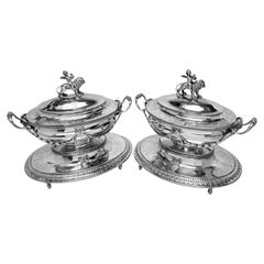 Pareja de Soperas Georgianas Antiguas de Plata con Pie 1777 Servicio Lonsdale