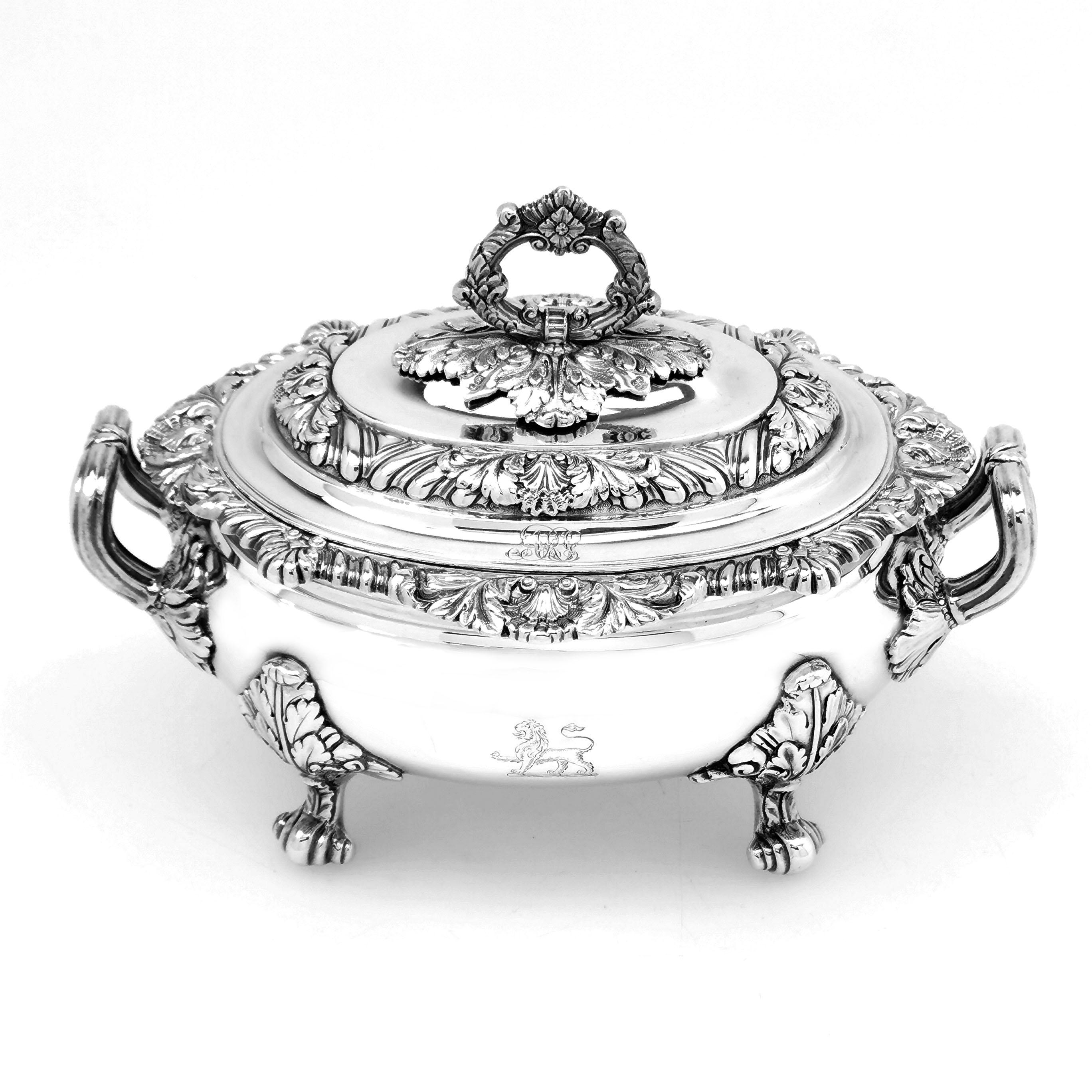19th Century Pair of Antique Georgian Sterling Silver Sauce Tureens, 1821