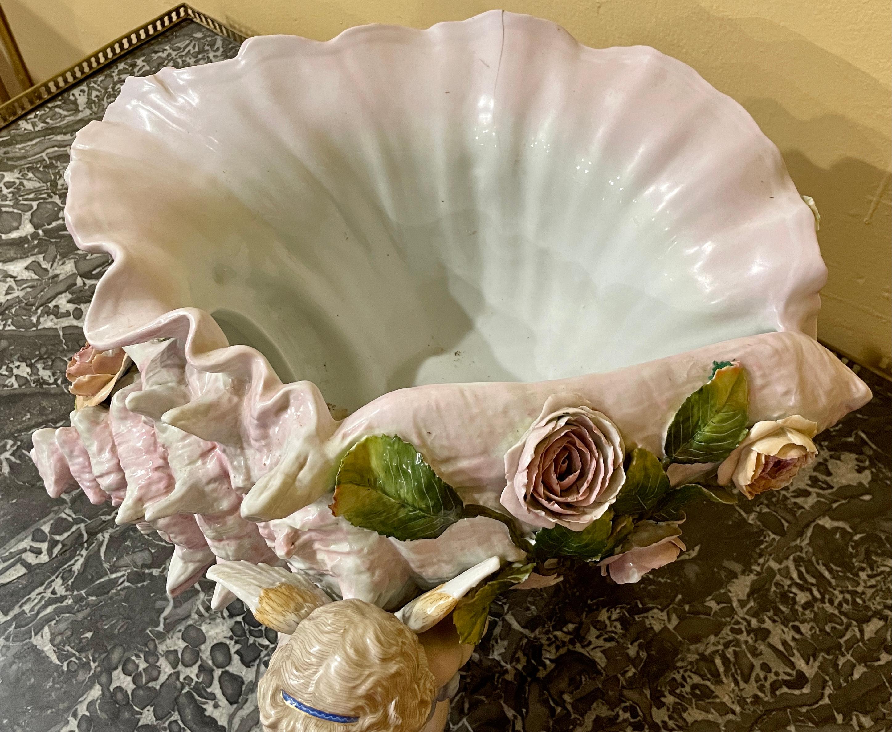 Pair Antique German Dresden Porcelain Conch Shell & Cherub Centerpieces, Ca 1890 In Good Condition For Sale In New Orleans, LA