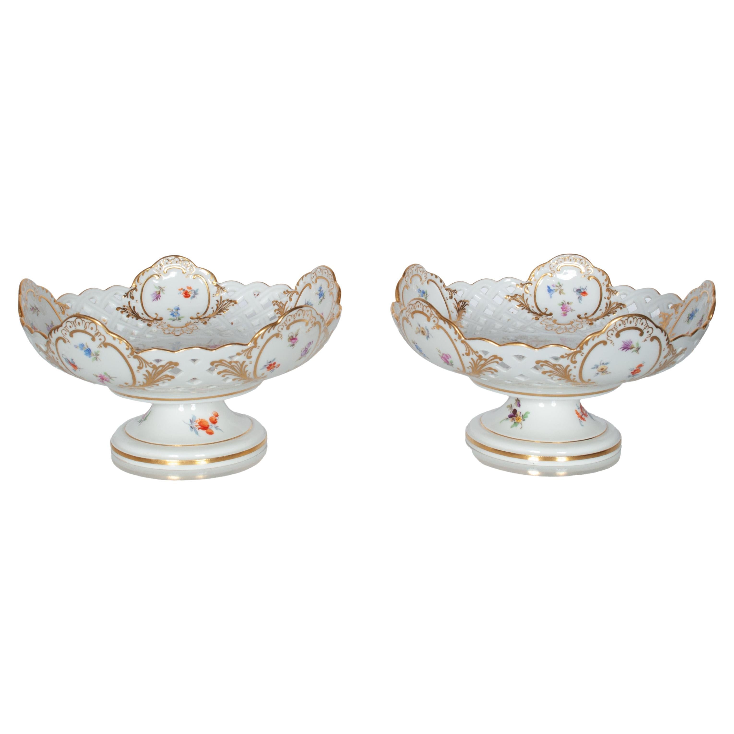 Pair Antique German Meissen Porcelain Openwork Compotes Footed Gilt Floral Bowls For Sale