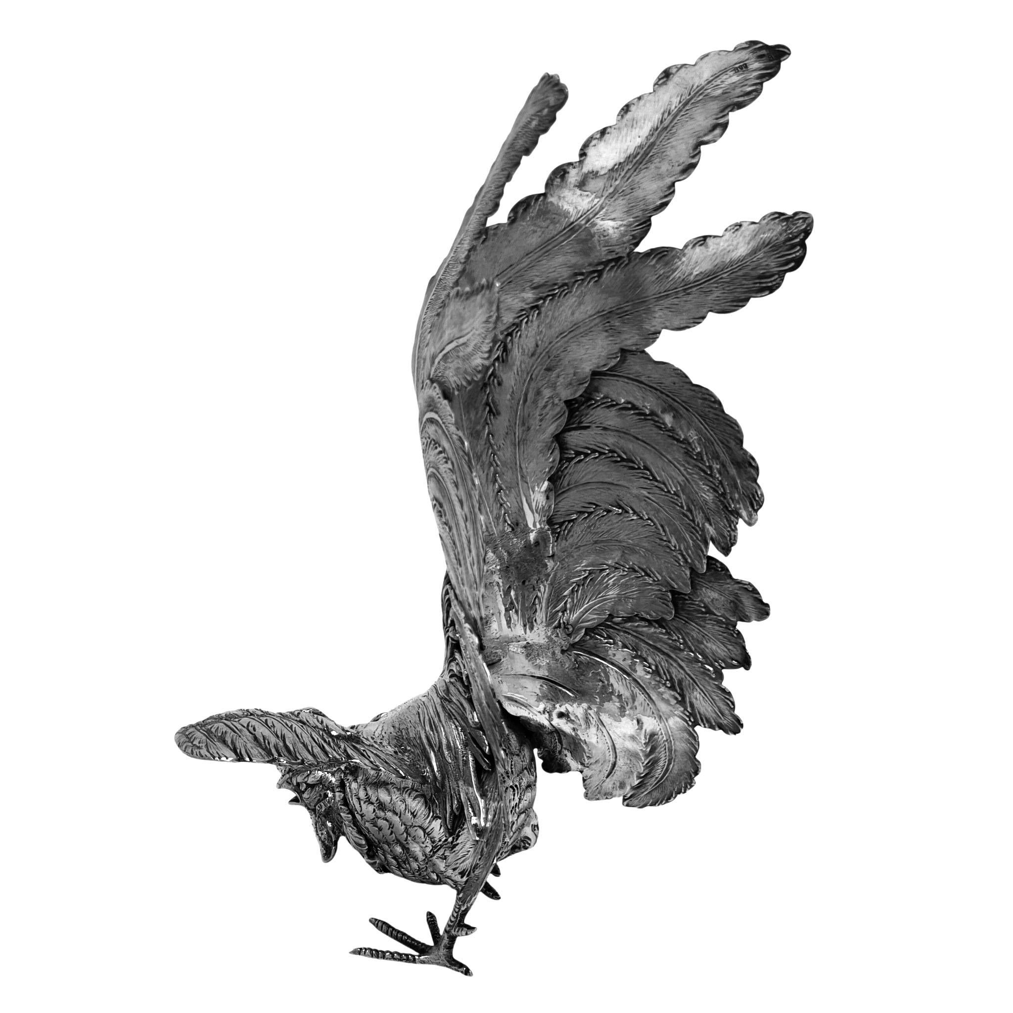 Argento Coppia di antichi galli da combattimento tedeschi in argento Modelli di gallo c. 1900 Continentale in vendita
