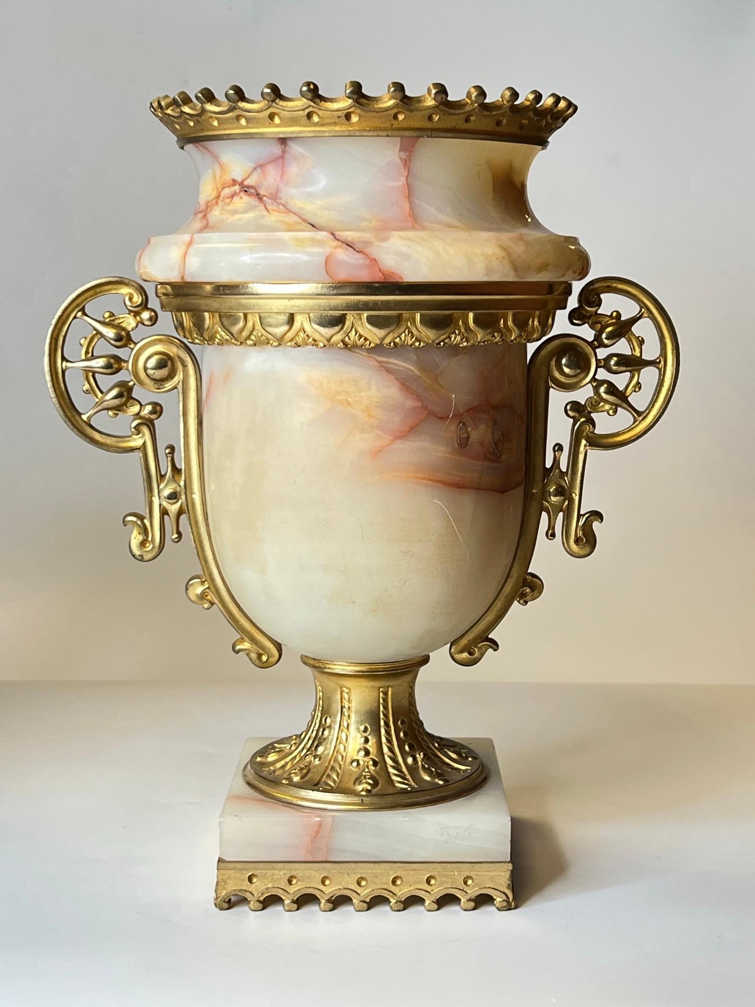 Pair Antique Gilt Bronze Mounted Onyx Urns in Neoclassical Style For Sale 4