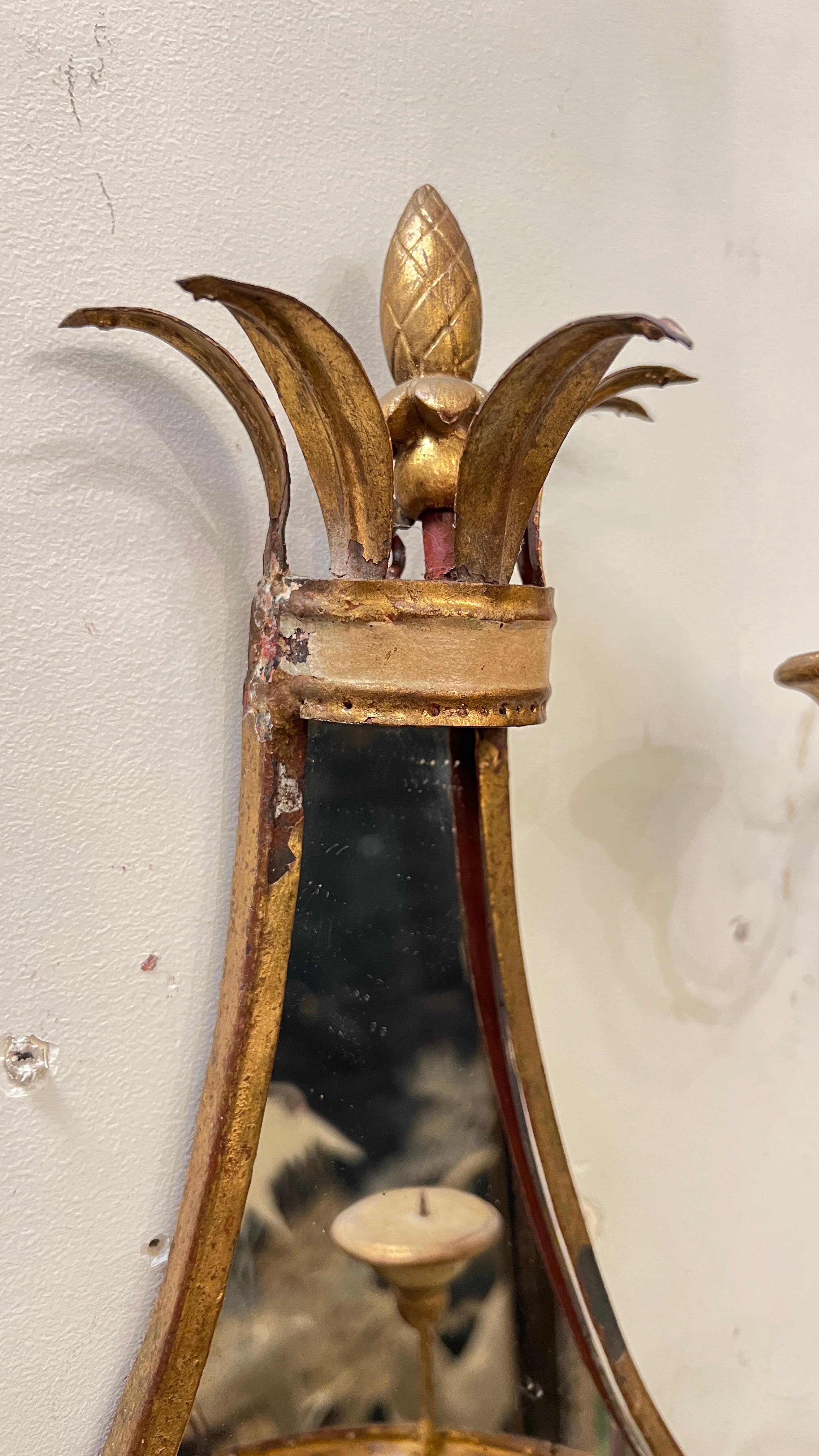 Pair Antique Gilt Metal 5-Light Girandole Mirrored Sconces en vente 2