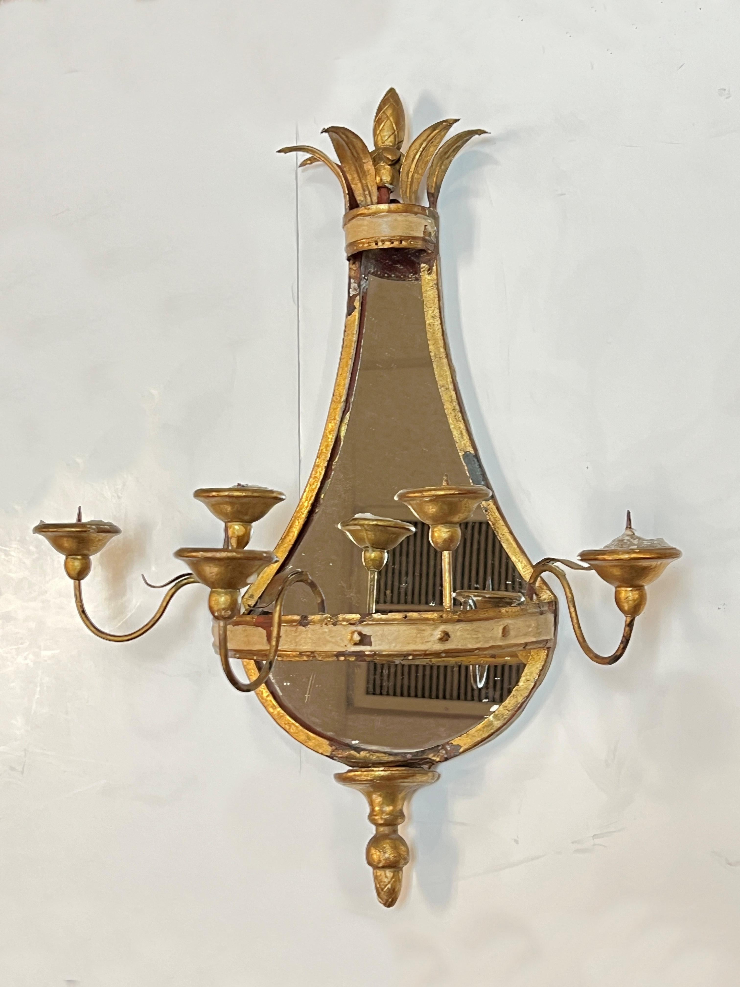 Doré Pair Antique Gilt Metal 5-Light Girandole Mirrored Sconces en vente