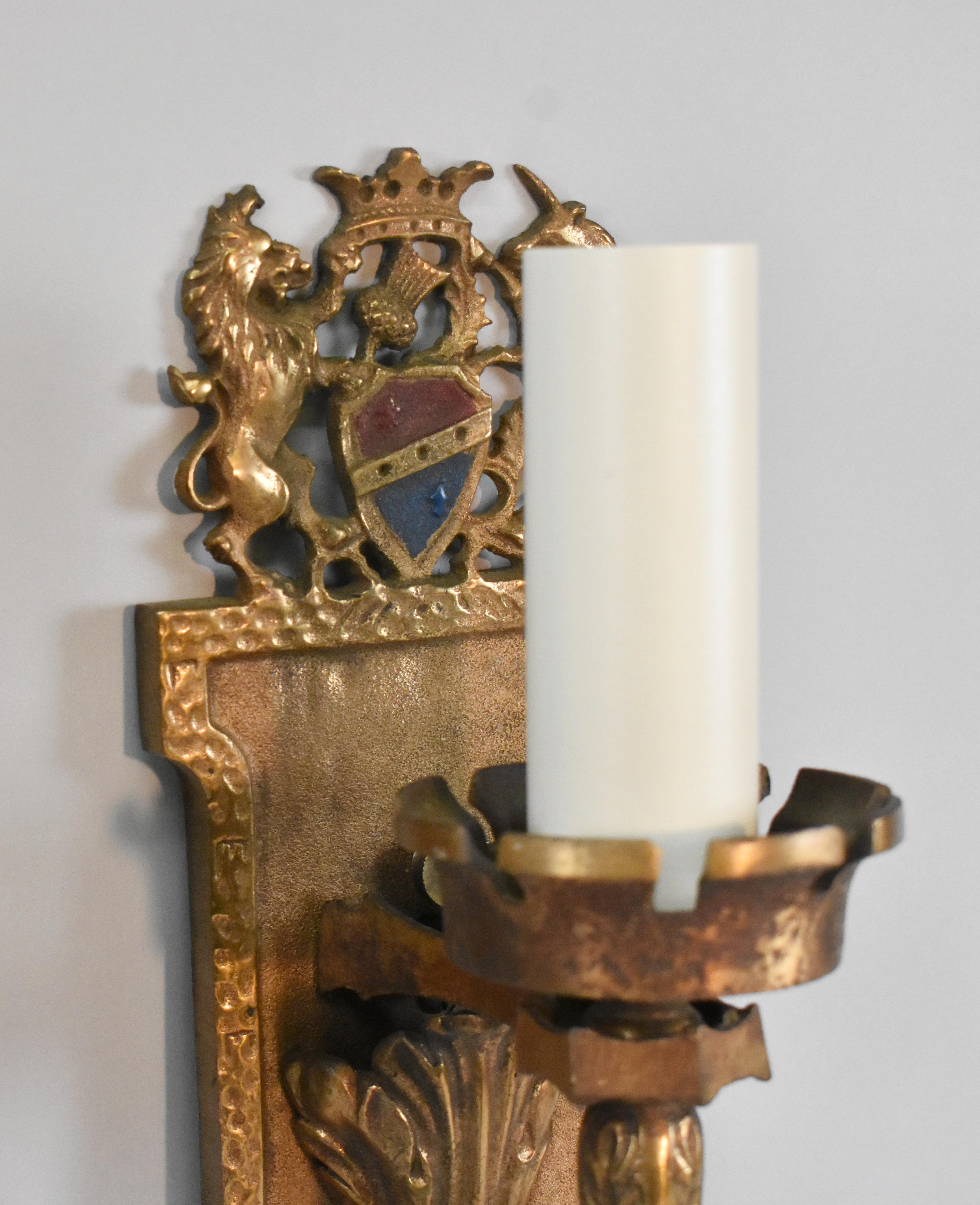 Pair of Antique Gothic Brass Wall Sconces Unicorns, Shield with Thistle In Good Condition In Toledo, OH