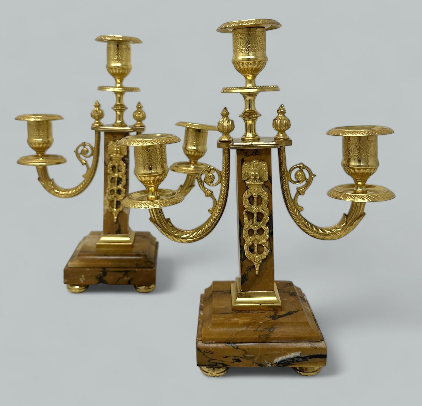Par Antiguo Grand Tour Imperio Francés Bronce Ormolu Candelabros 19Ct en Bueno estado para la venta en Dublin, Ireland
