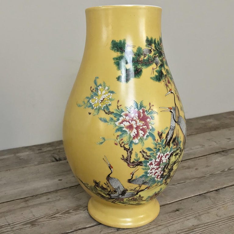 Pair of Antique HandPainted Chinese Vases For Sale at 1stDibs antique hand painted vases