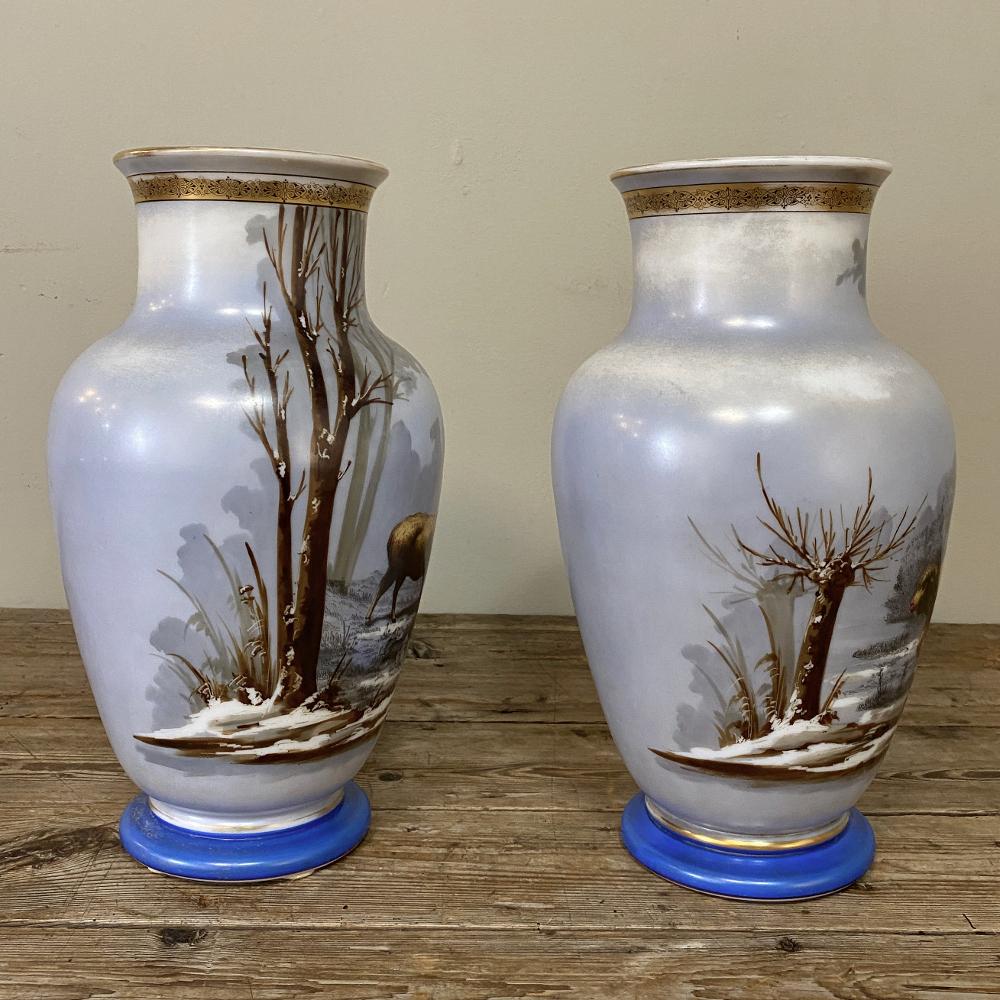 20th Century Pair of Antique Hand Painted Opaline Vases For Sale