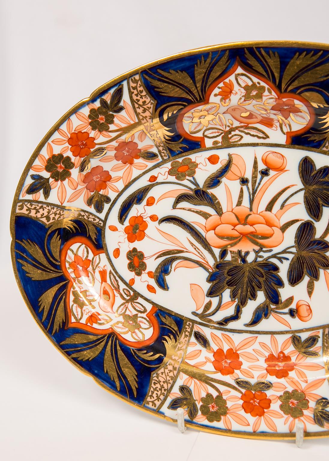 Pair Antique Imari Inspired Porcelain Dishes Hand-Painted by Coalport Circa 1810 1