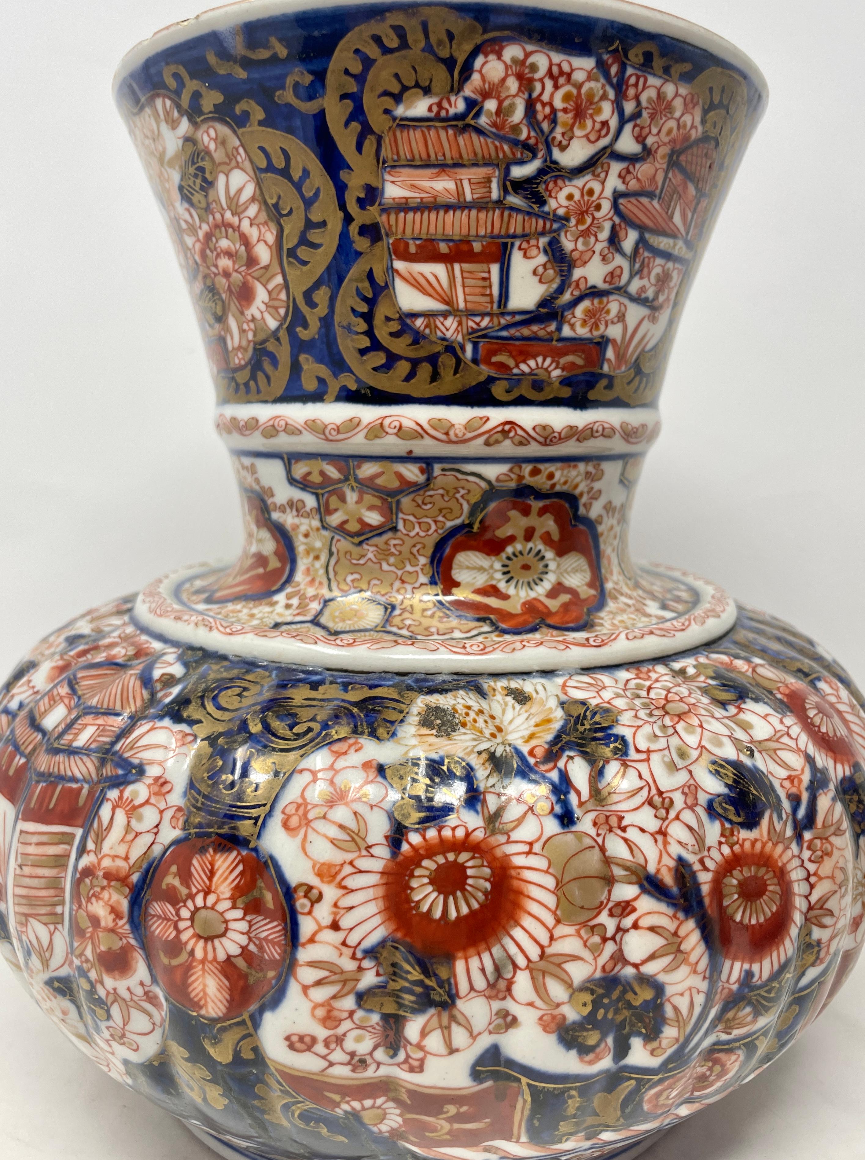 Pair Antique Imari Porcelain Fluted Design Vases, Circa 1880 For Sale 1
