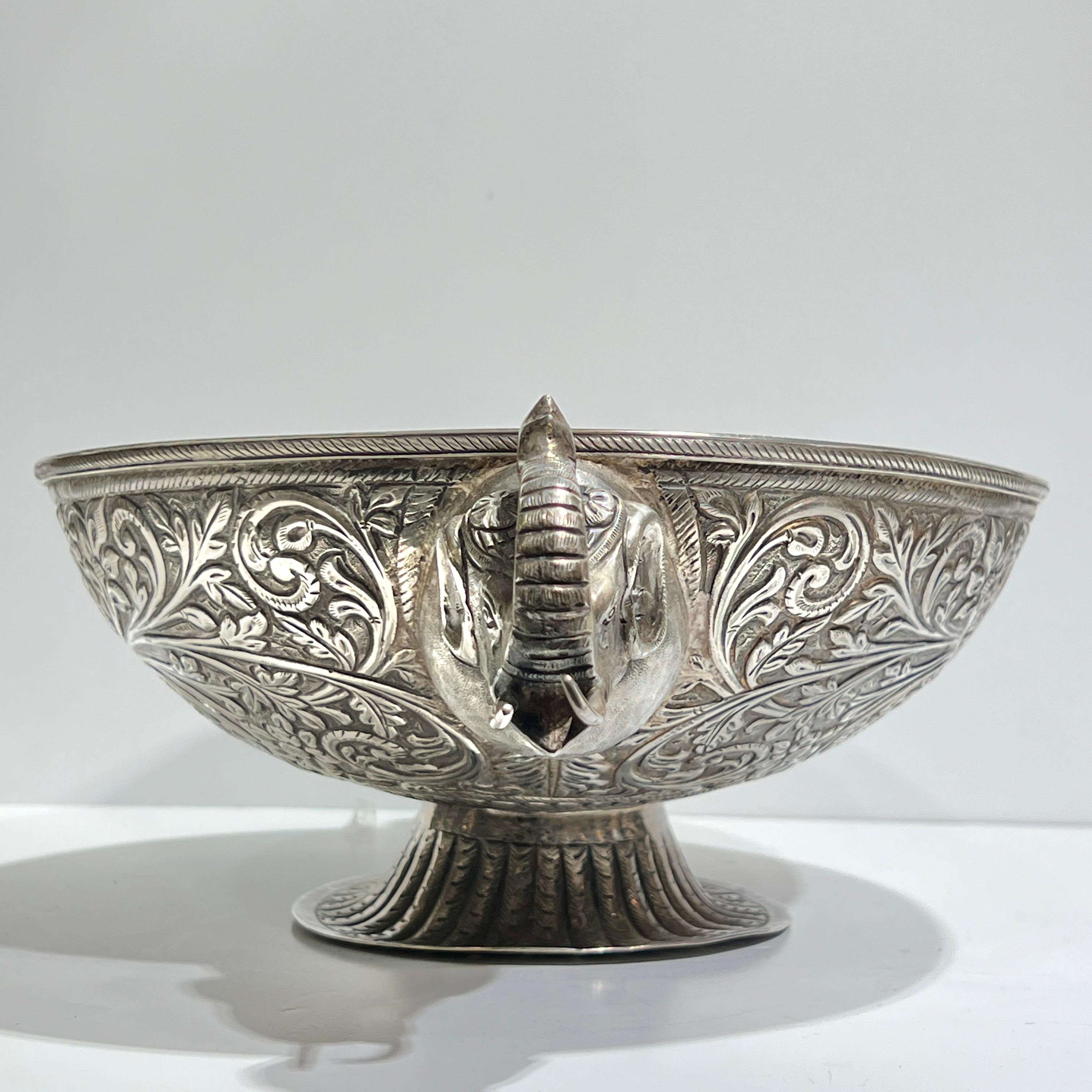 20th Century Pair Antique Indian Sterling Silver Centerpiece Bowls For Sale