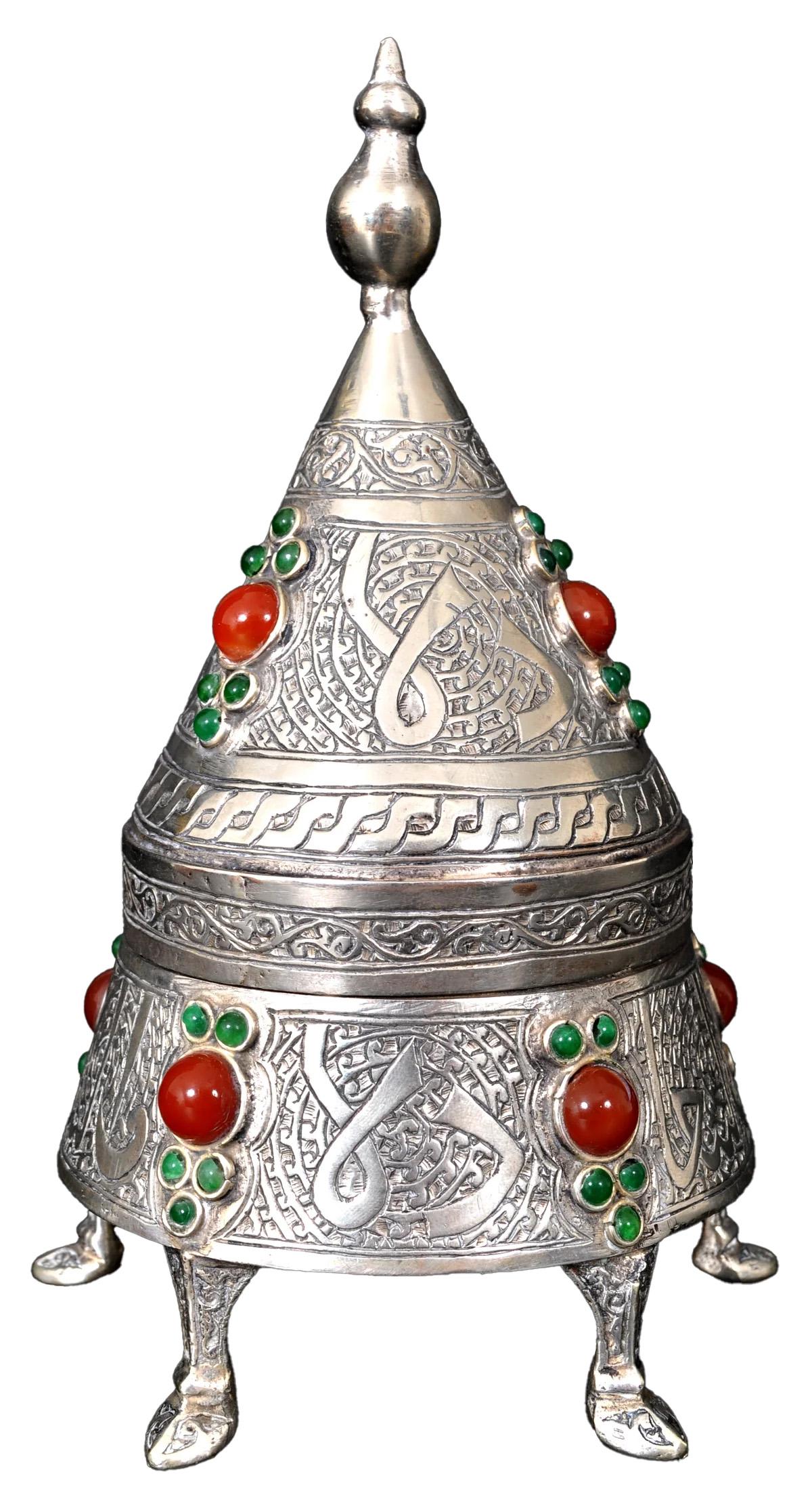 Pareja de antiguas cajas persas otomanas de plata y cornalina del periodo islámico Qajar 1880 Silver en venta