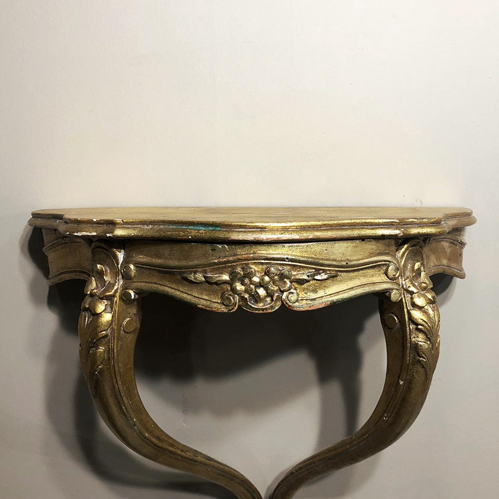Pair of Antique Italian Baroque Giltwood Nightstands/Consoles For Sale 6