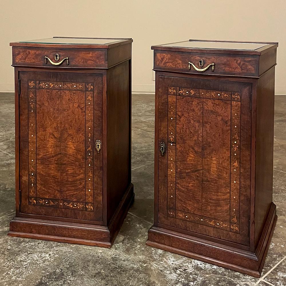 Pair antique Italian neoclassical Mahogany Marquetry nightstands are a splendid example of architectural design that dates back thousands of years to the ancient Greeks and Romans! Tailored lines are enhanced by the subtle bowfront of the drawer