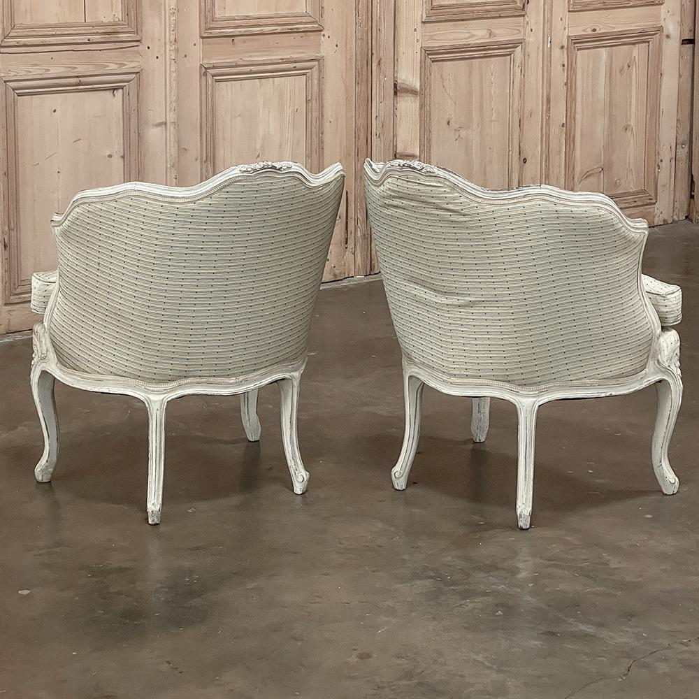 20ième siècle Paire de petits fauteuils italiens anciens peints en vente
