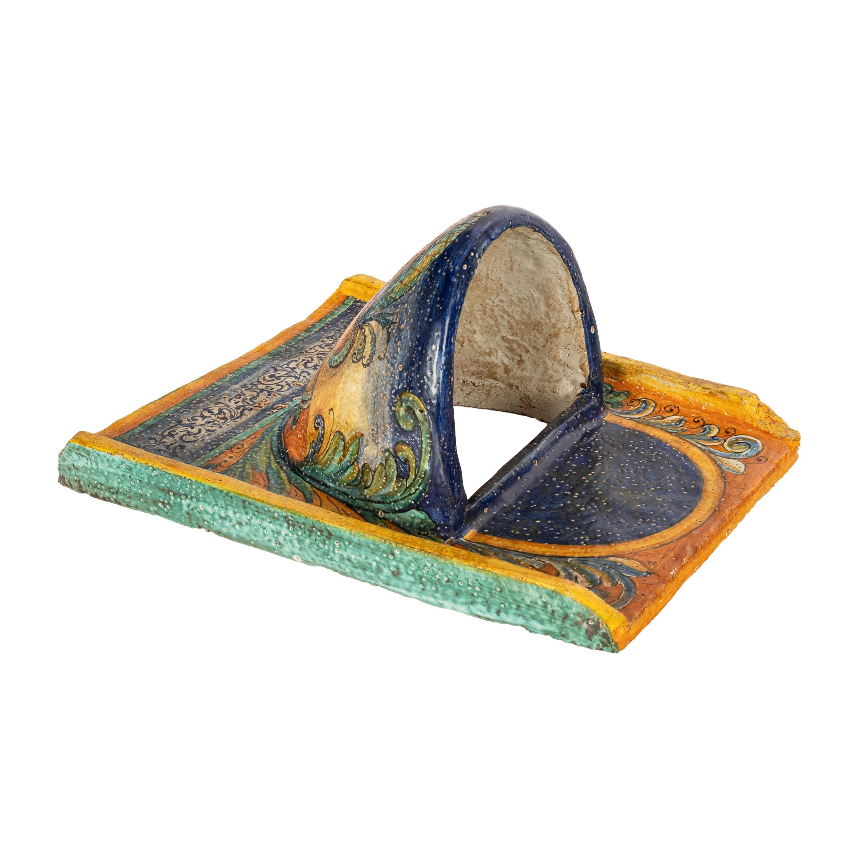 Pareja de Maceteros de Pared Antiguos de Cerámica Maiolica Renacentista de la Umbría Italiana en venta 3