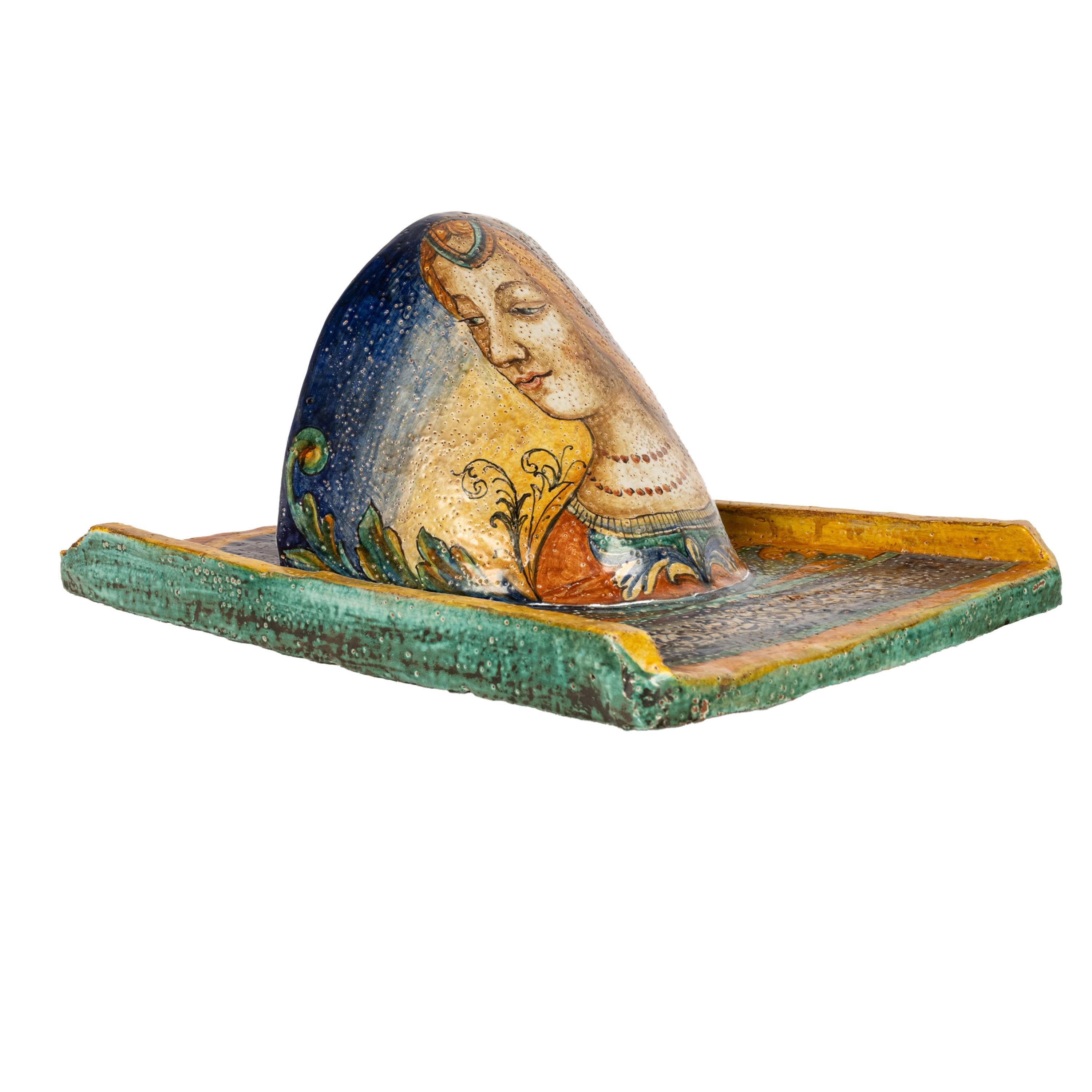 Pareja de Maceteros de Pared Antiguos de Cerámica Maiolica Renacentista de la Umbría Italiana en venta 4